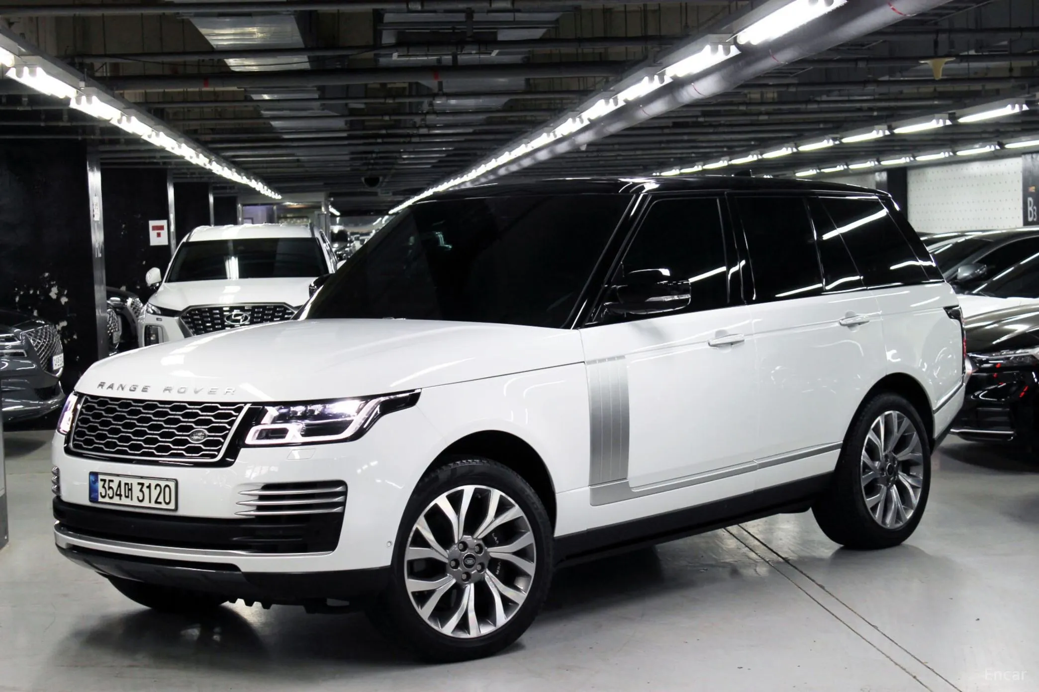Land Rover Range Rover 4th Generation превью 3