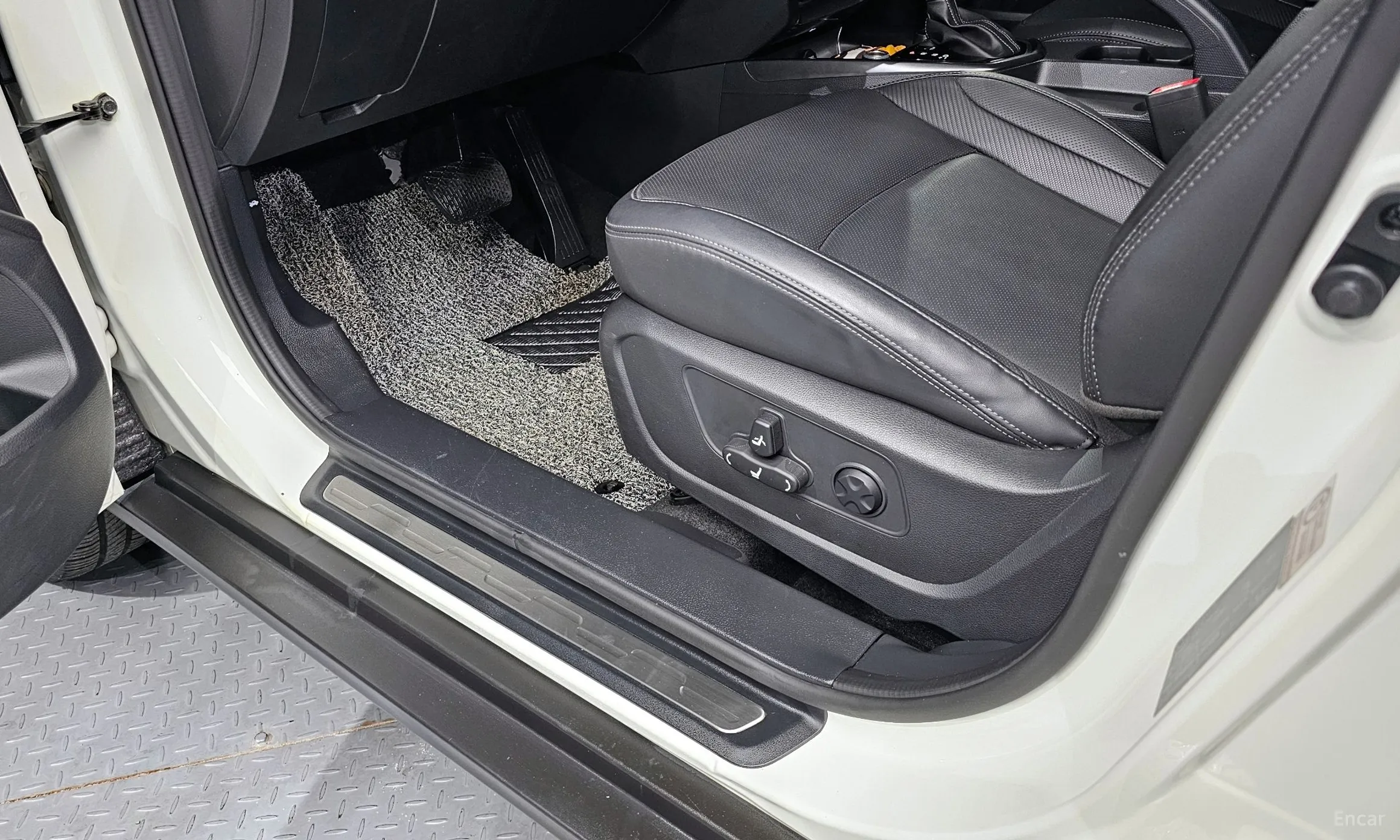 KG Mobility (SsangYong) Berry New Tivoli превью 16