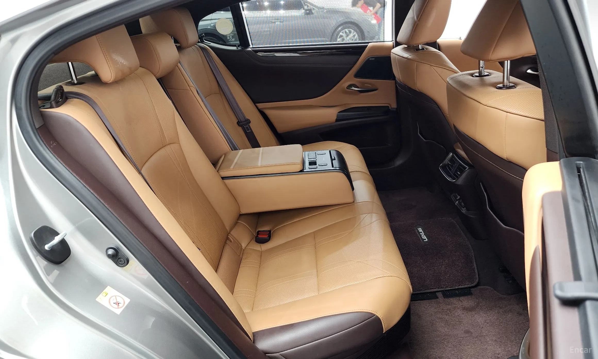 Lexus ES300h 7th Generation превью 11