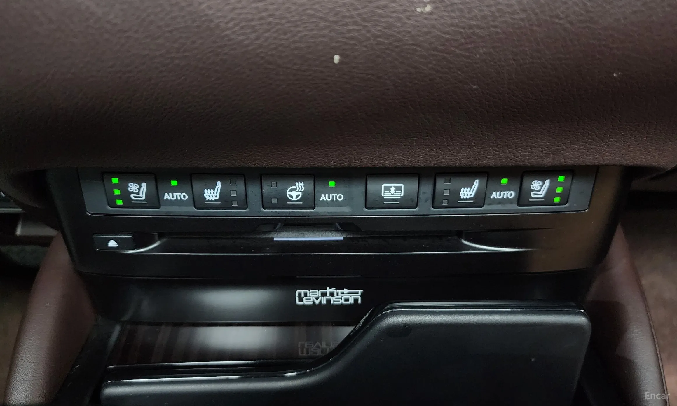 Lexus ES300h 7th Generation превью 12