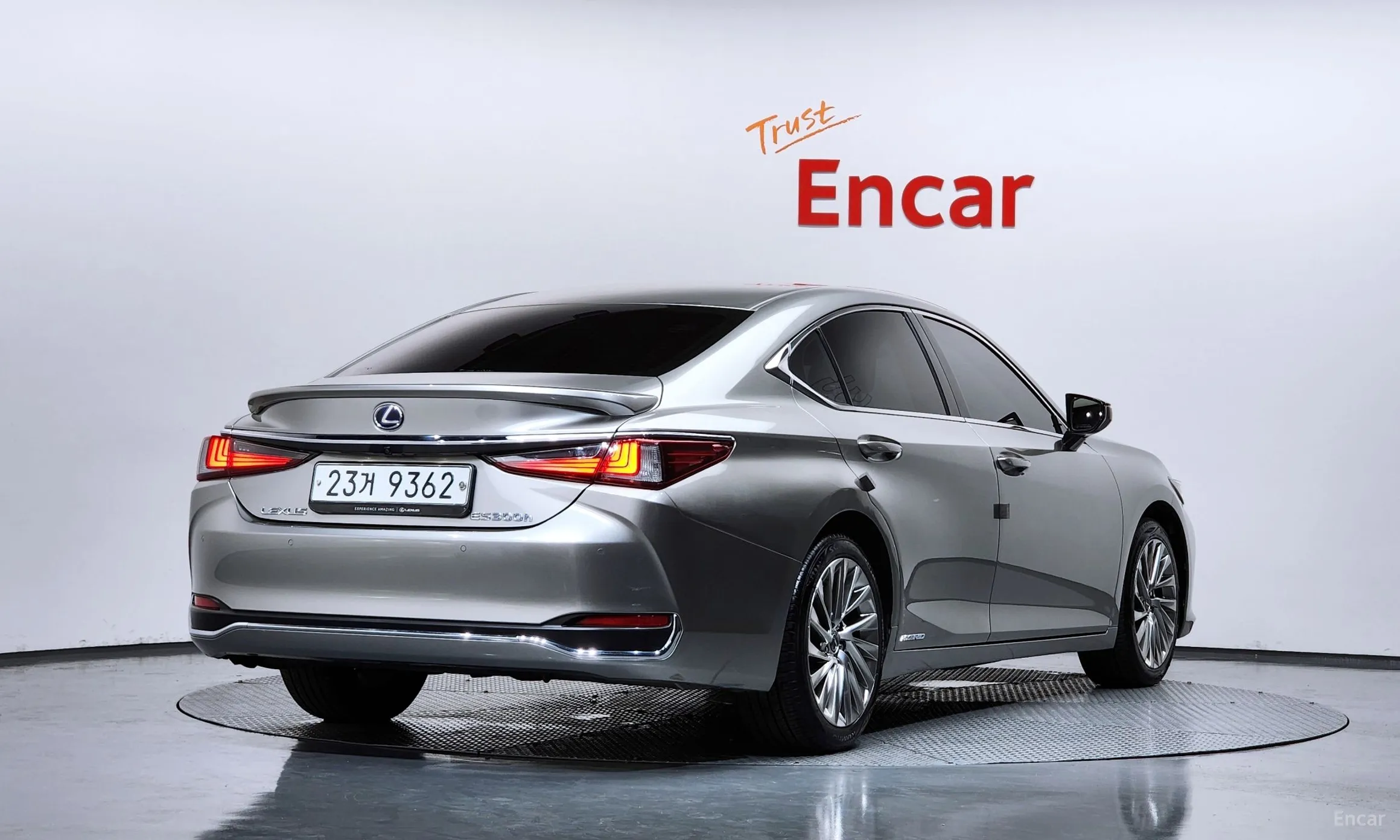 Lexus ES300h 7th Generation превью 2