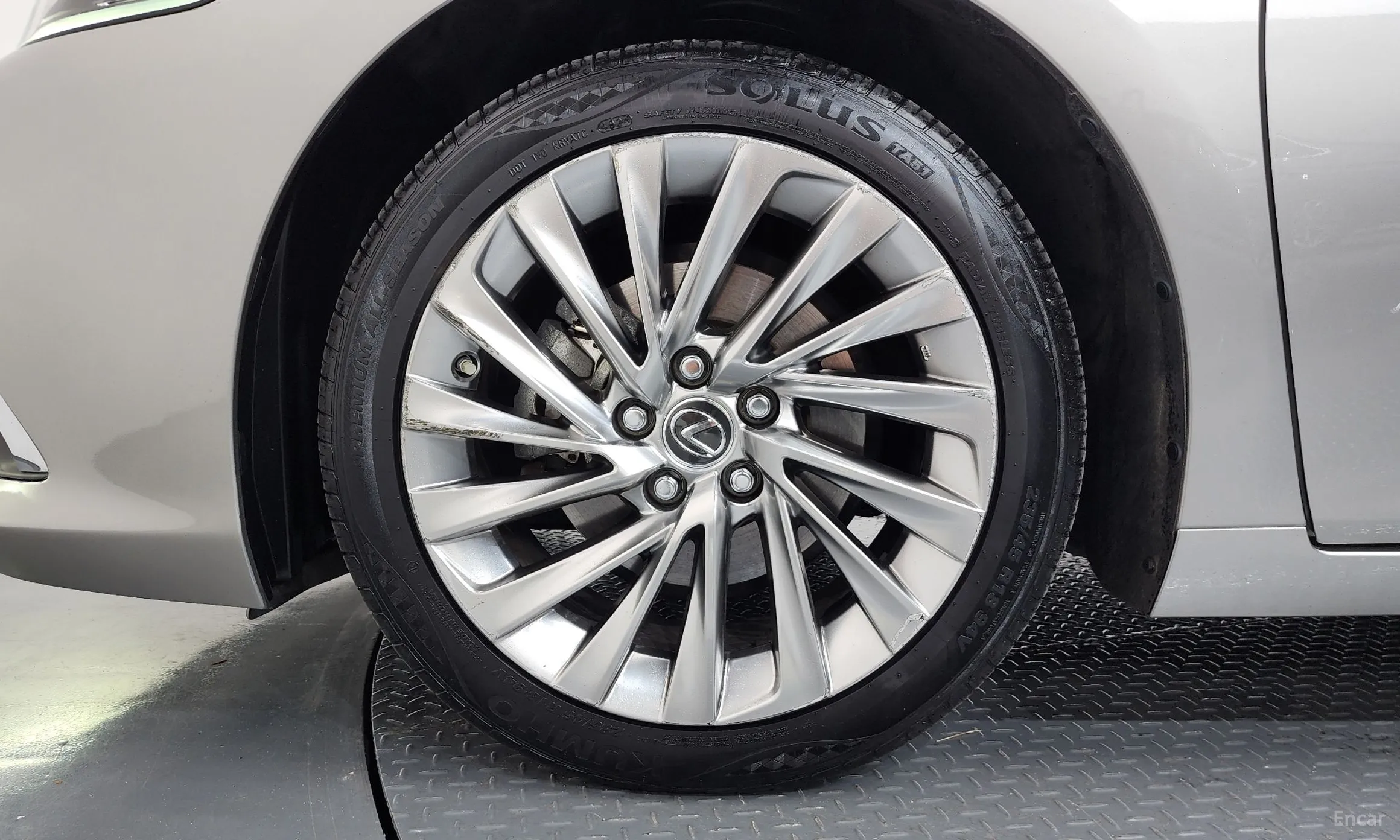 Lexus ES300h 7th Generation превью 5