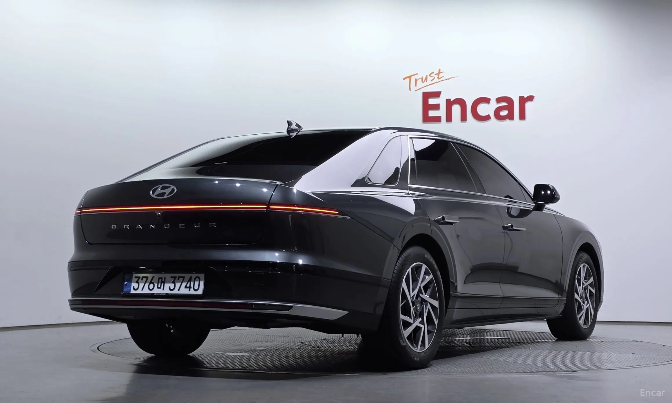 Hyundai Grandeur Hybrid (GN7)