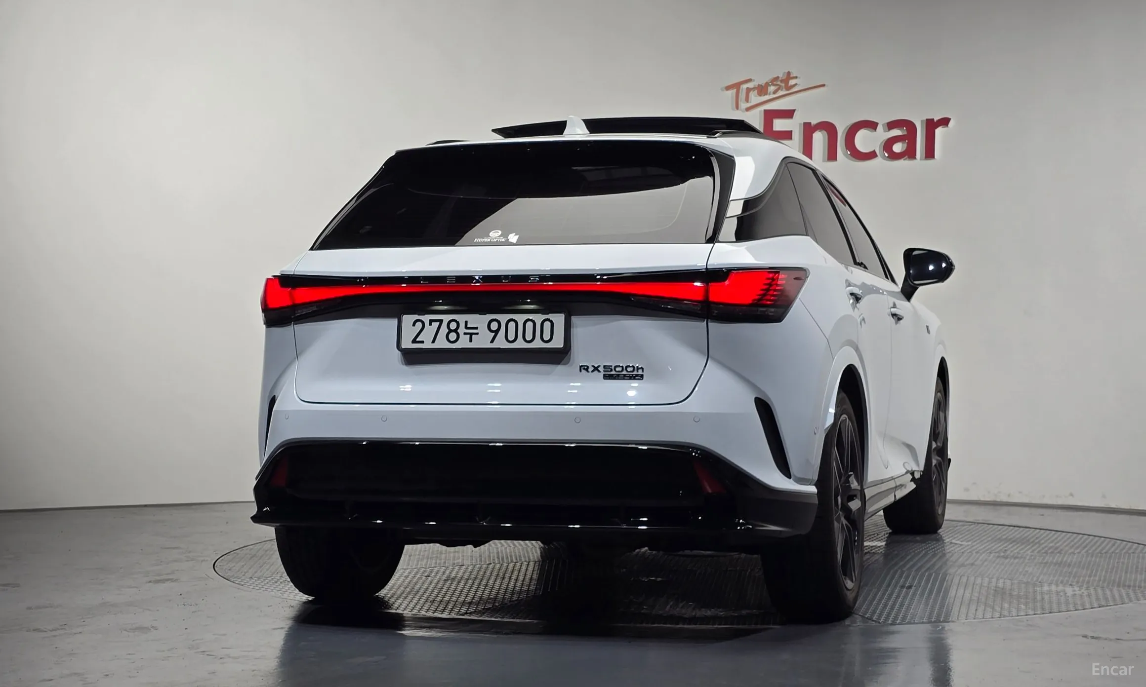 Lexus RX500h 5th Generation превью 4