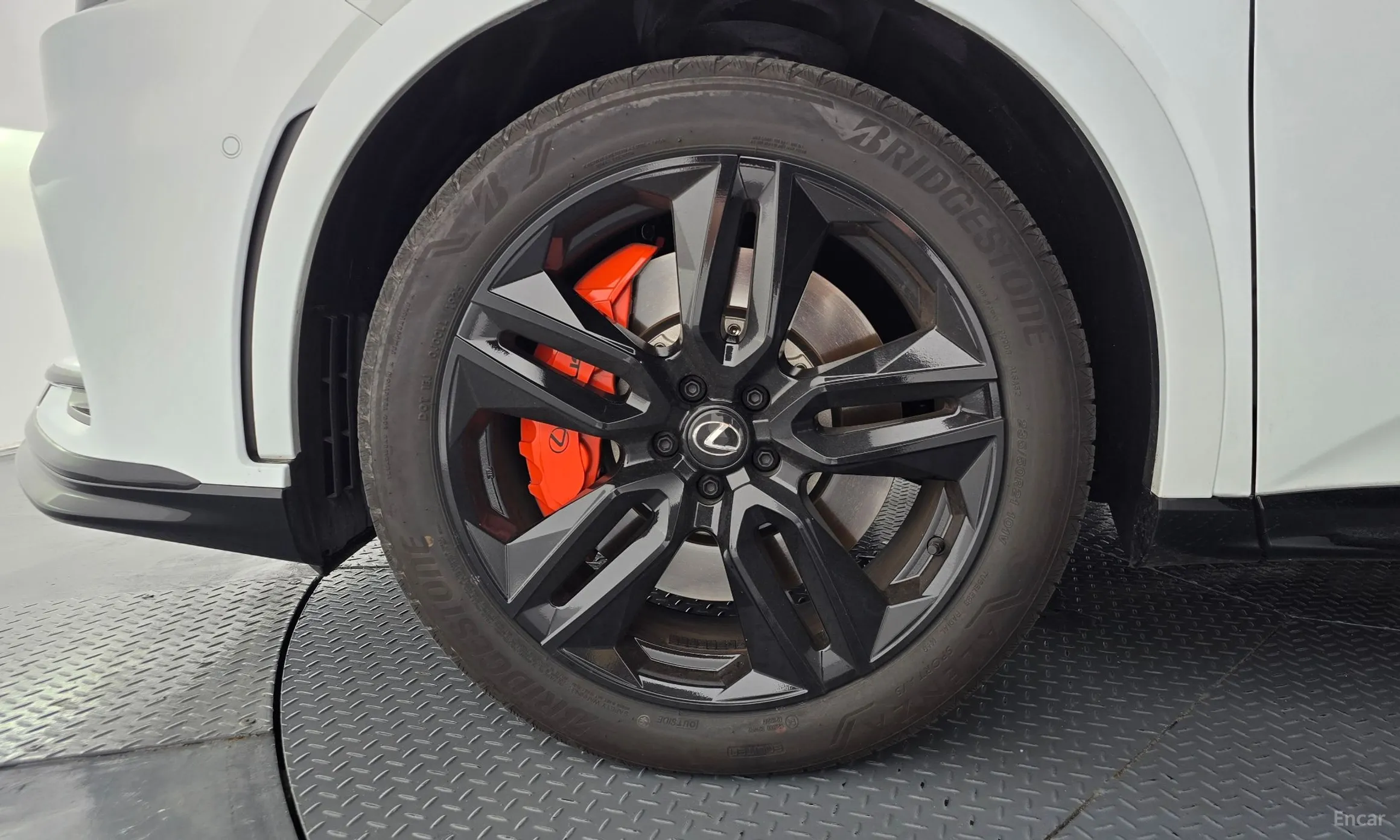 Lexus RX500h 5th Generation превью 5