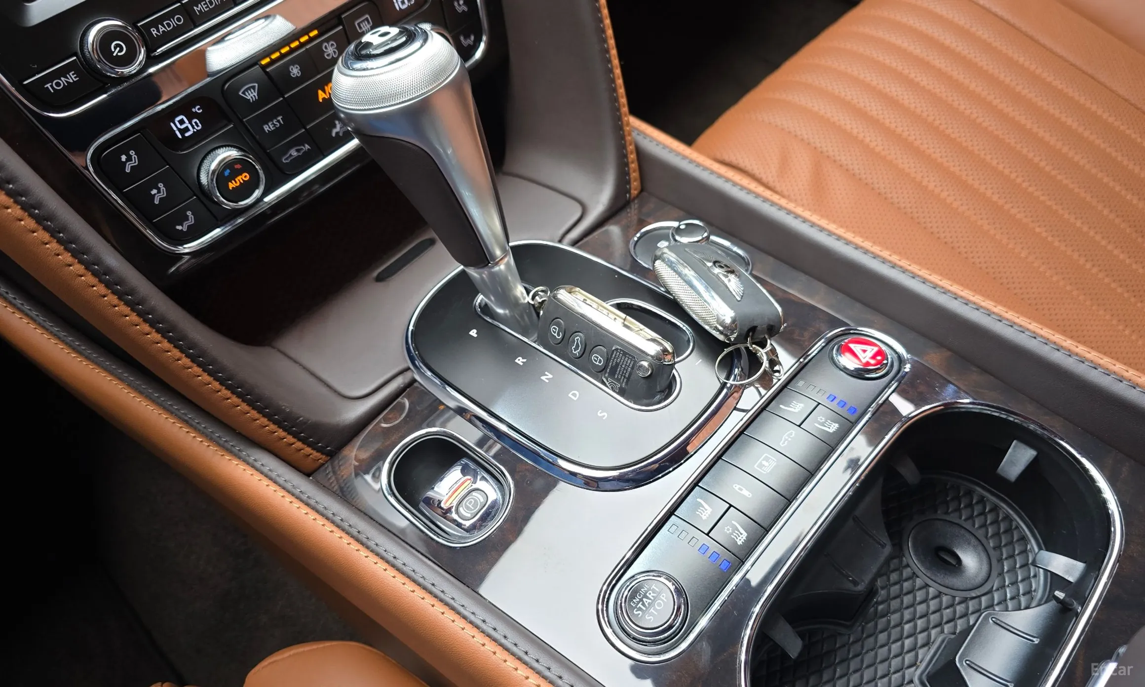 Bentley Flying Spur 2nd Generation превью 9