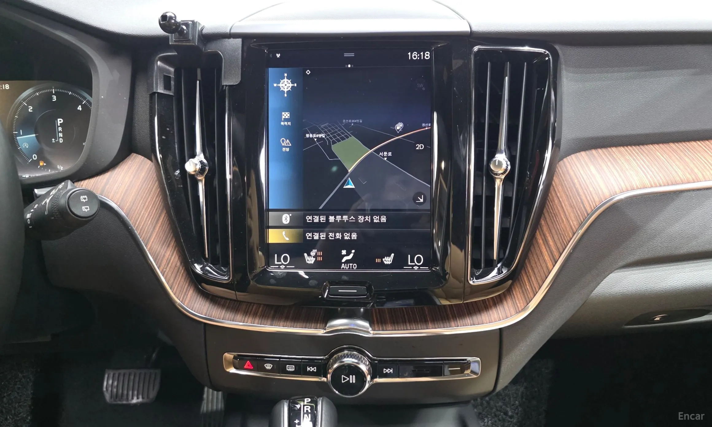 Volvo XC60 Gen 2 превью 15