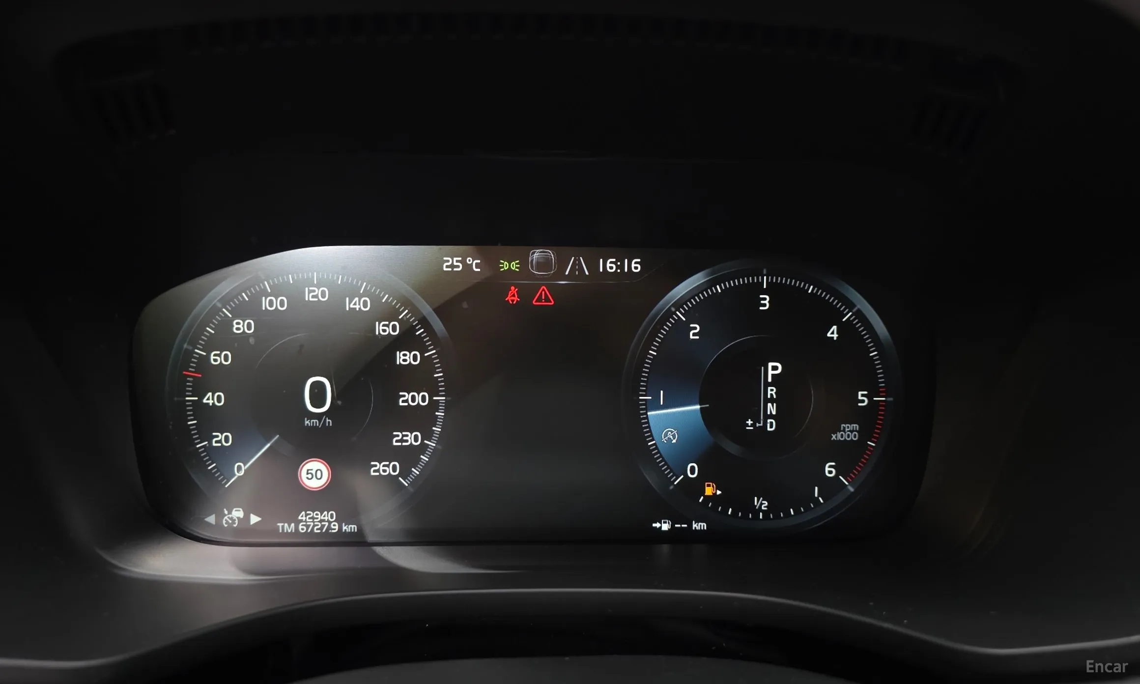 Volvo XC60 Gen 2 превью 8