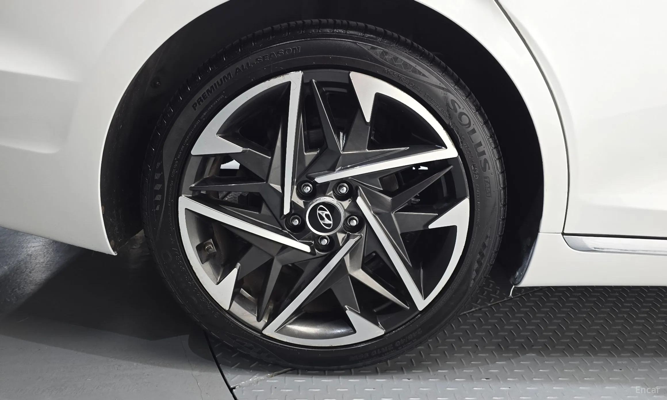 Hyundai Grandeur IG превью 5