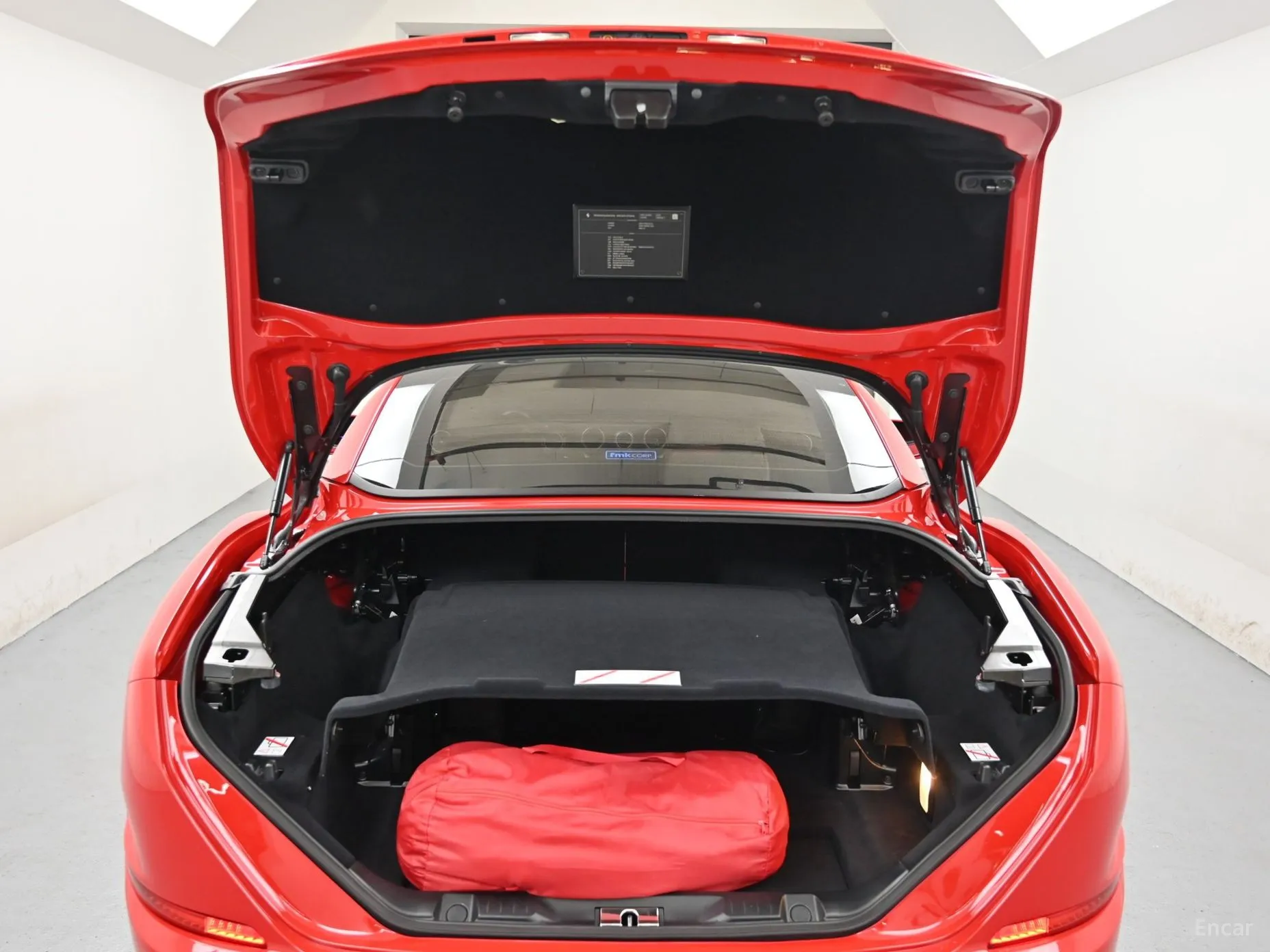 Ferrari California превью 20