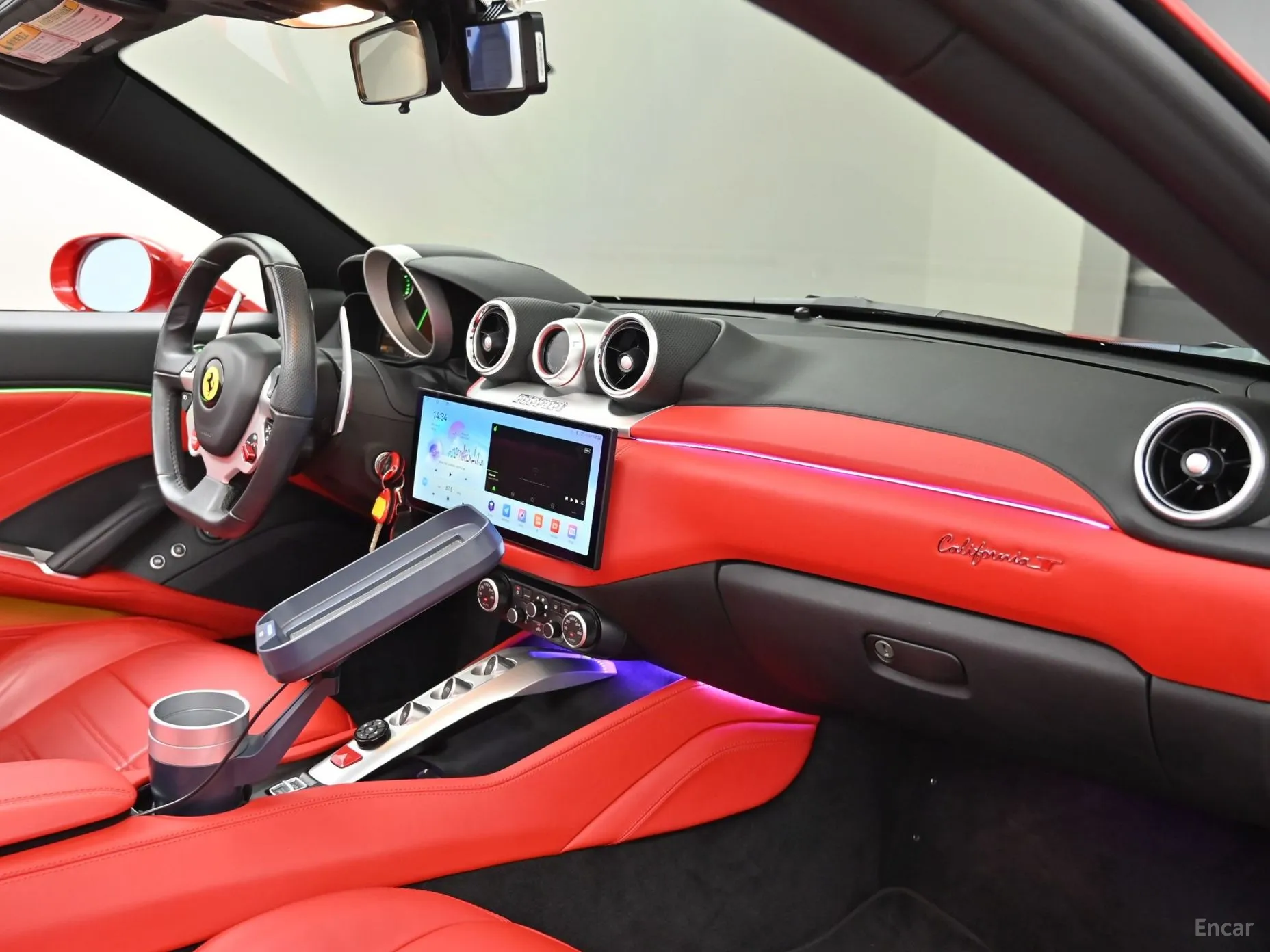 Ferrari California превью 5