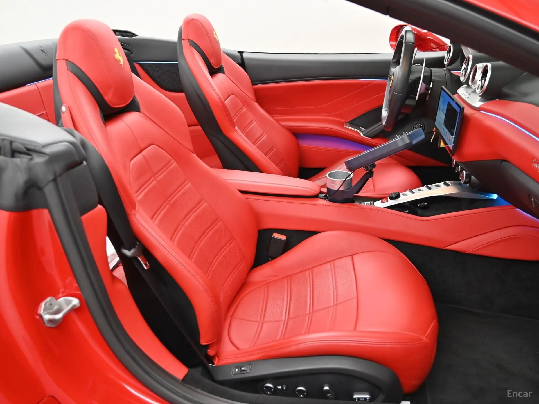 Ferrari California превью 6