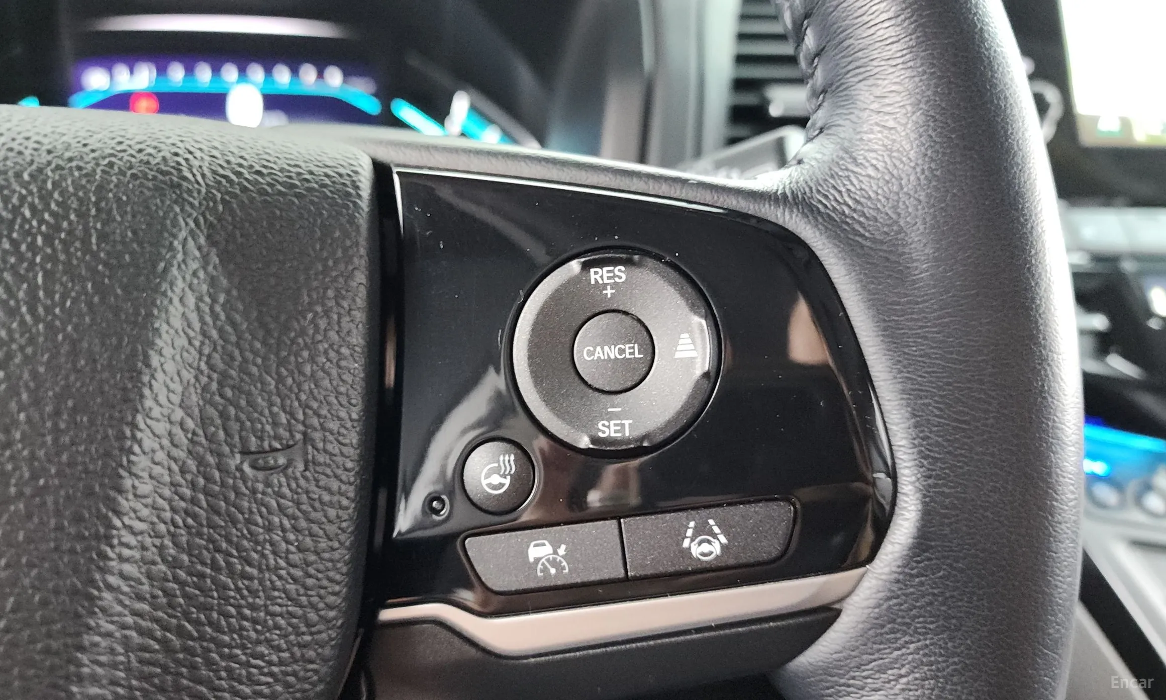 Honda Odyssey превью 16