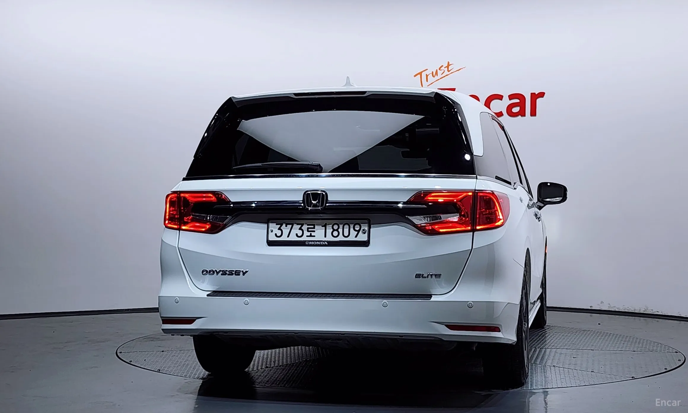 Honda Odyssey превью 4