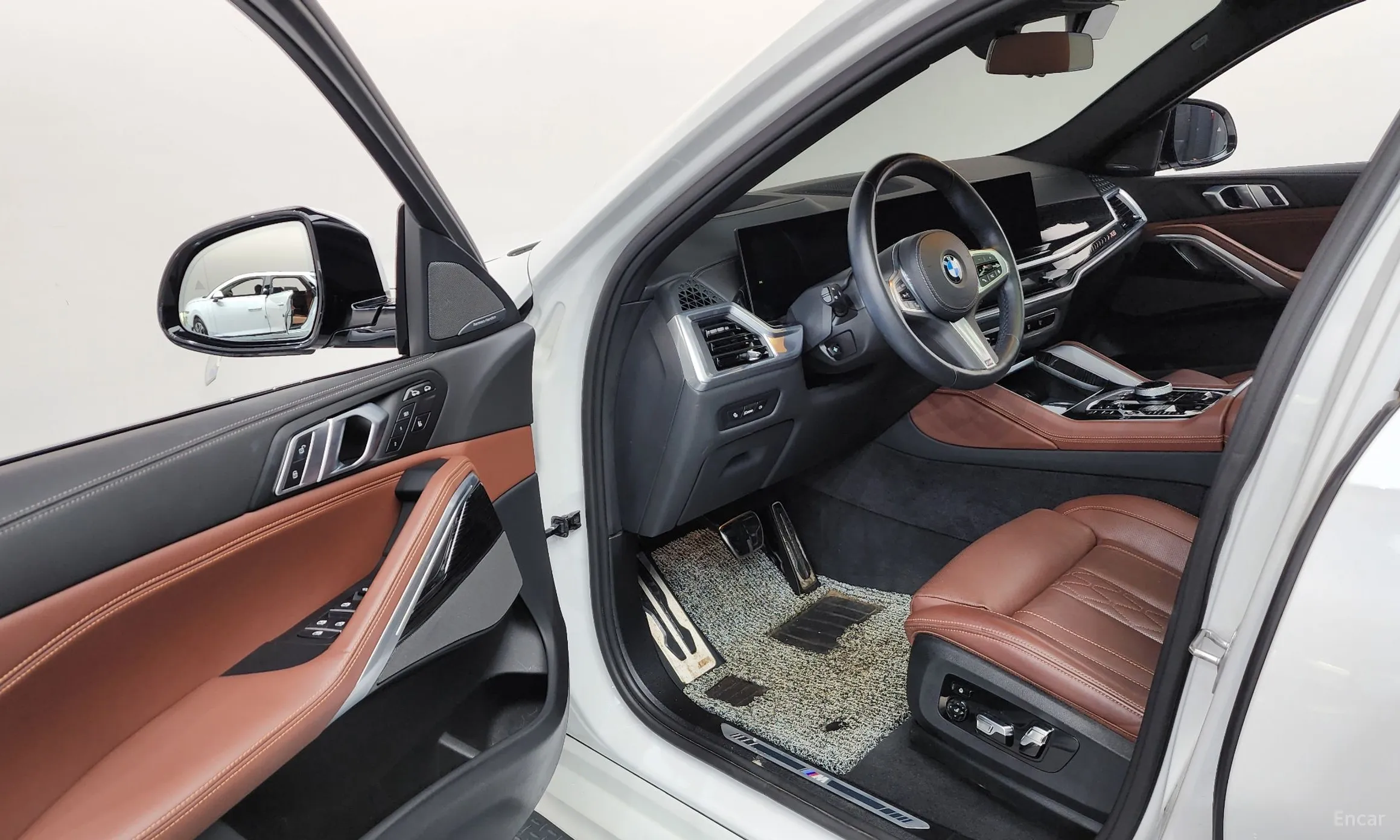 BMW X6 (G06) превью 10