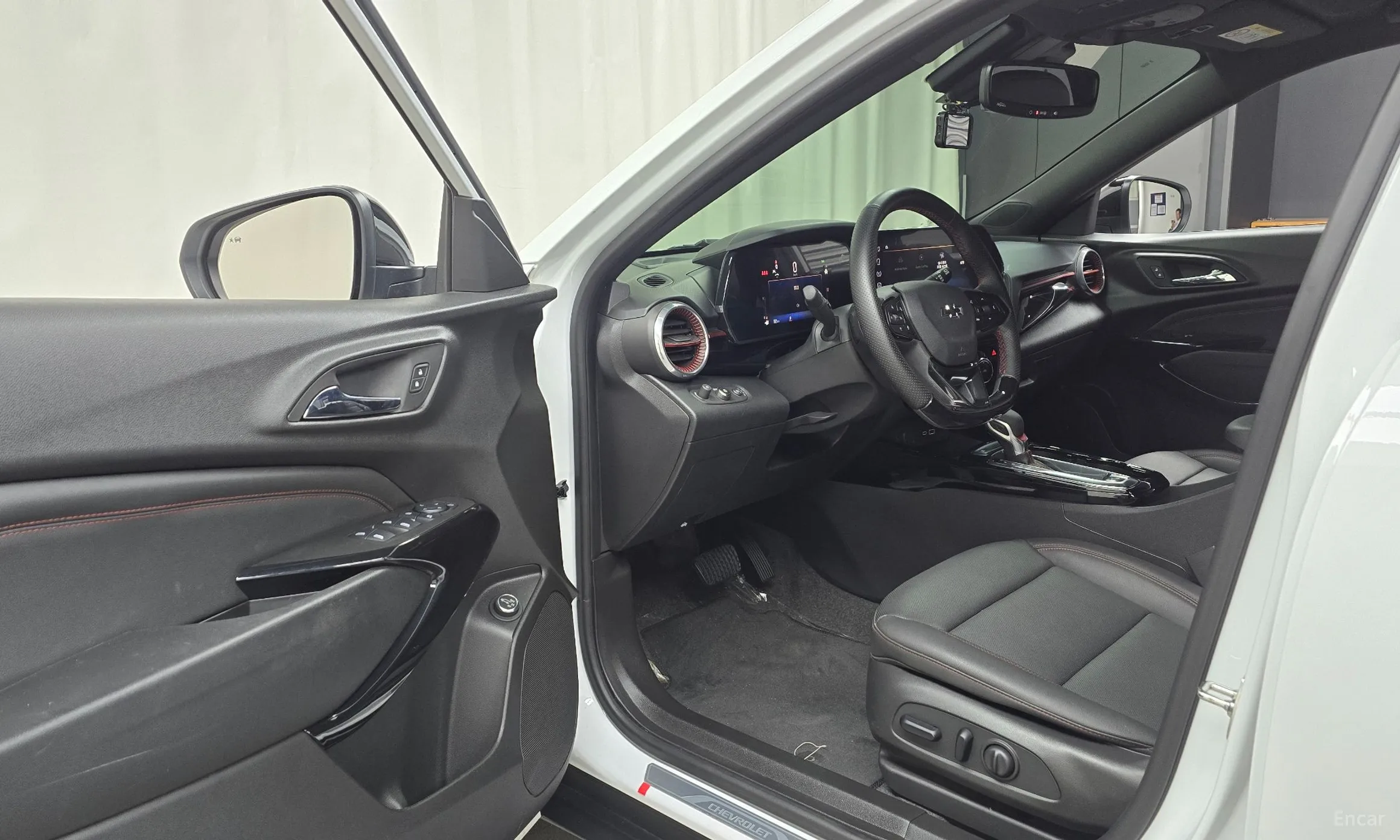 Chevrolet (GM Daewoo) Trax Crossover превью 10
