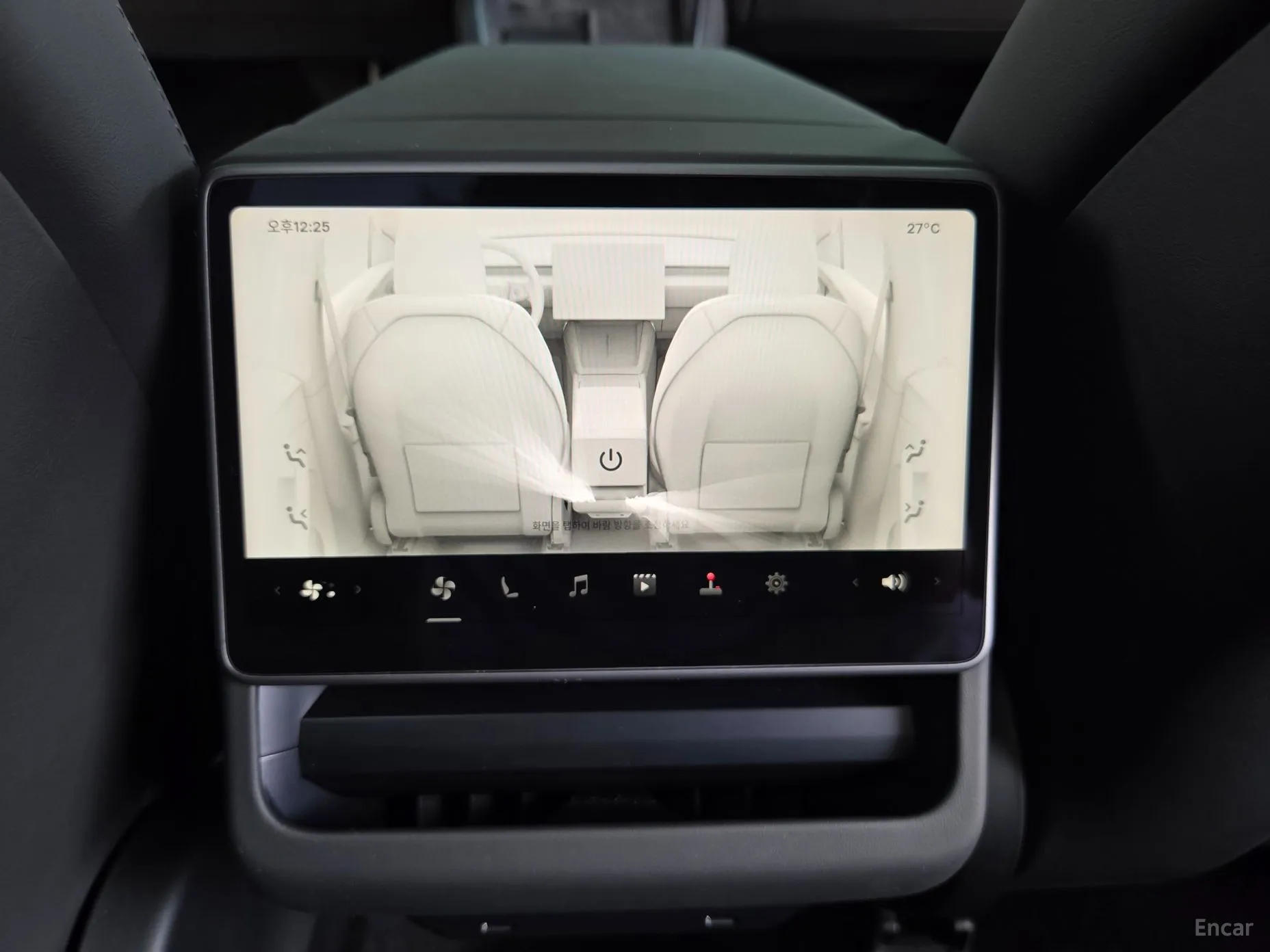 Tesla Model Y превью 13