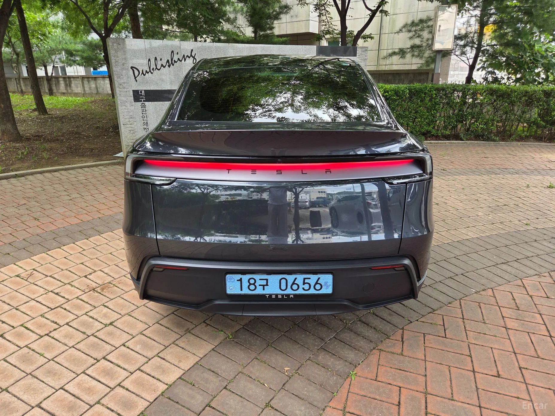 Tesla Model Y превью 4
