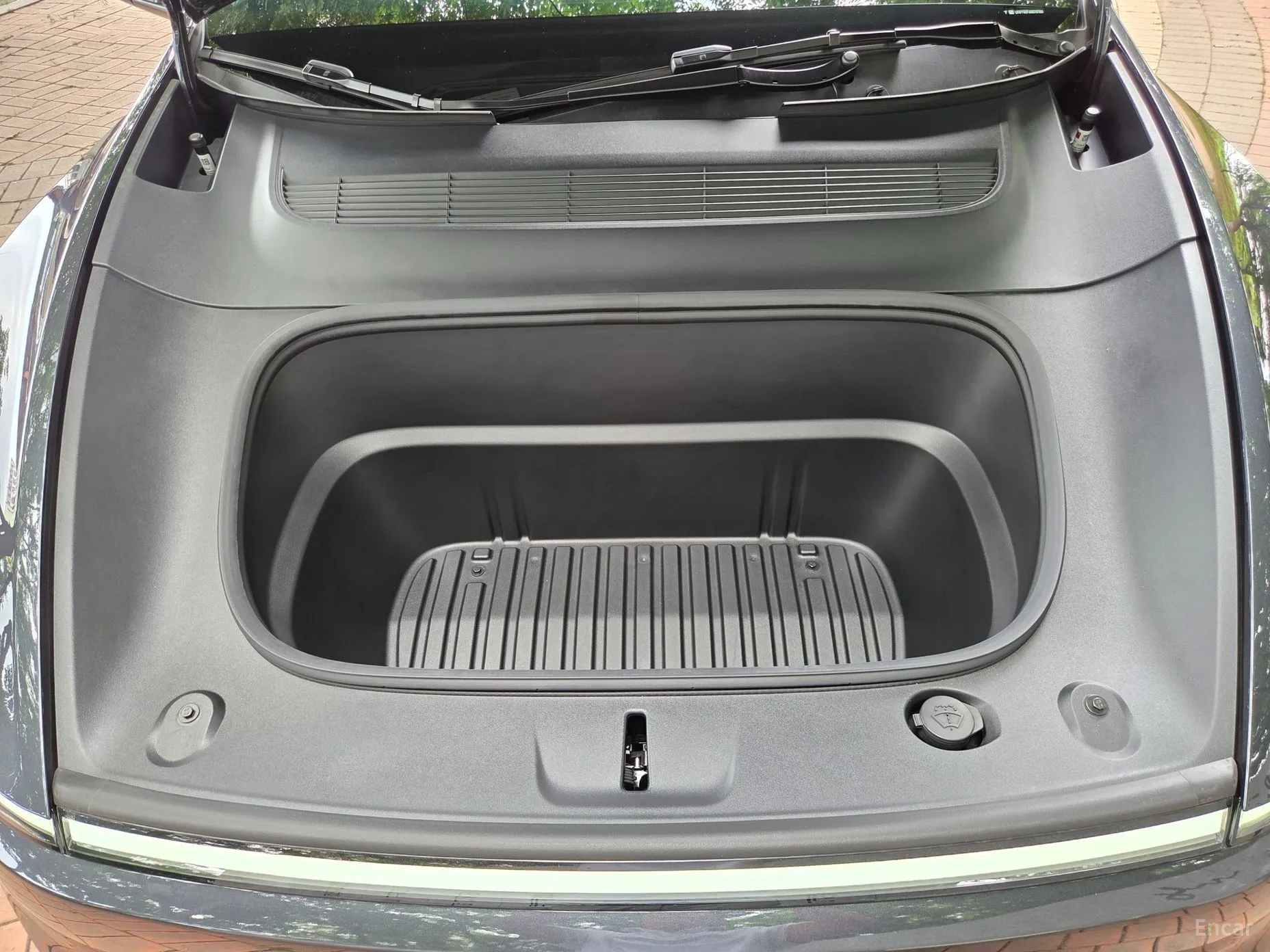Tesla Model Y превью 8