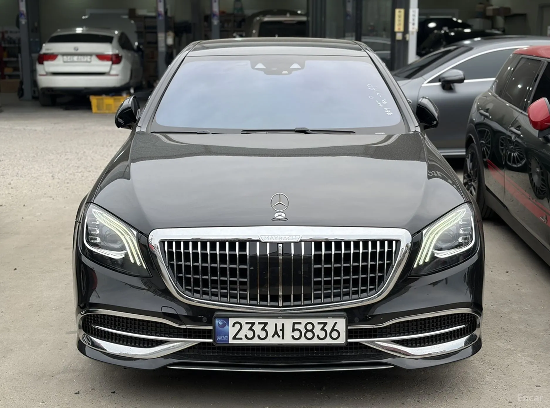 Mercedes Benz S-Class W222