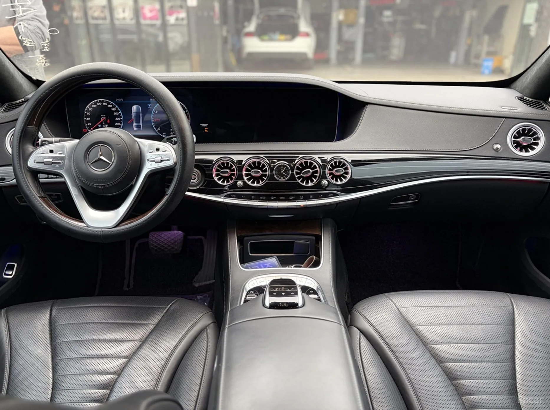 Mercedes Benz S-Class W222 превью 8