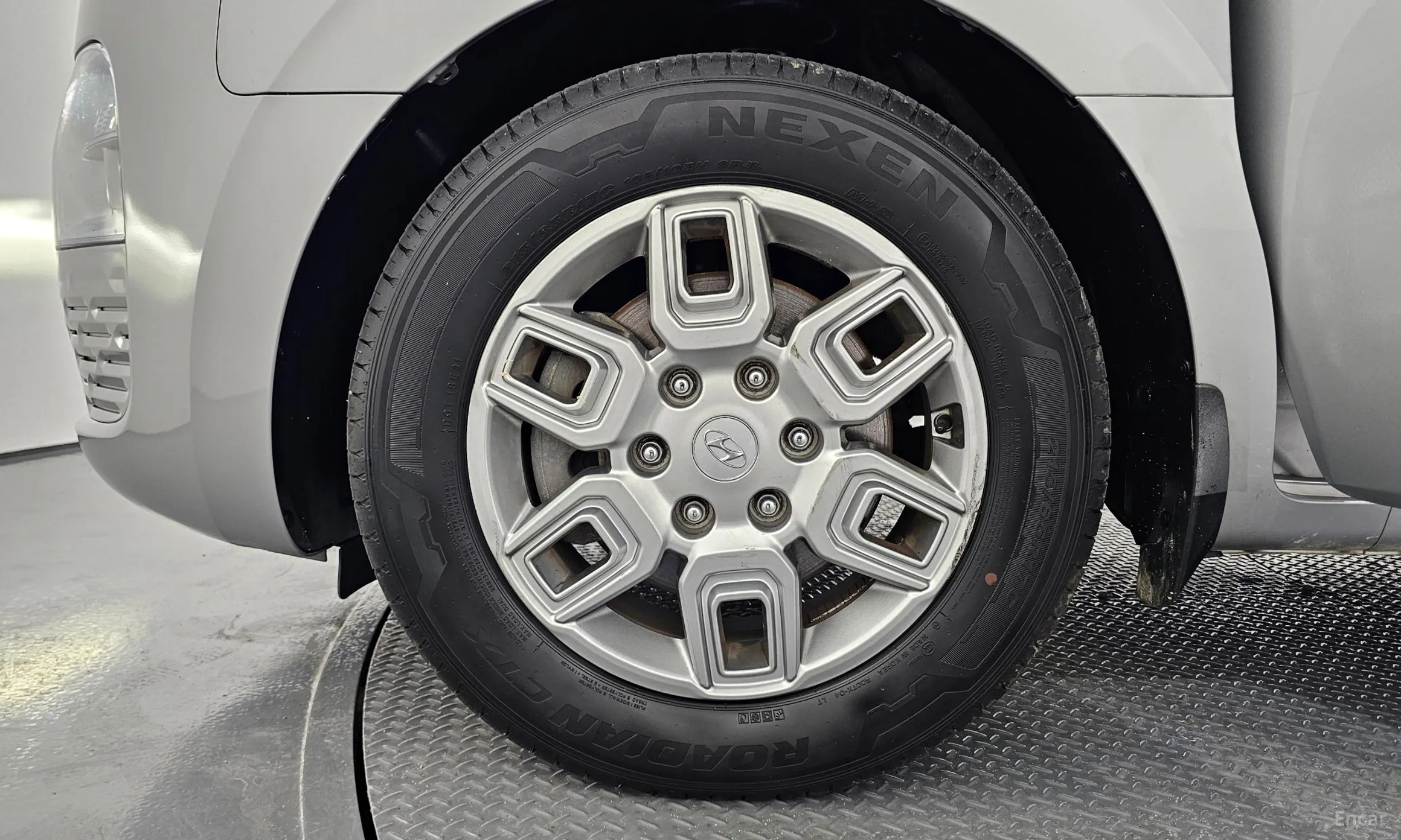 Hyundai Staria превью 5