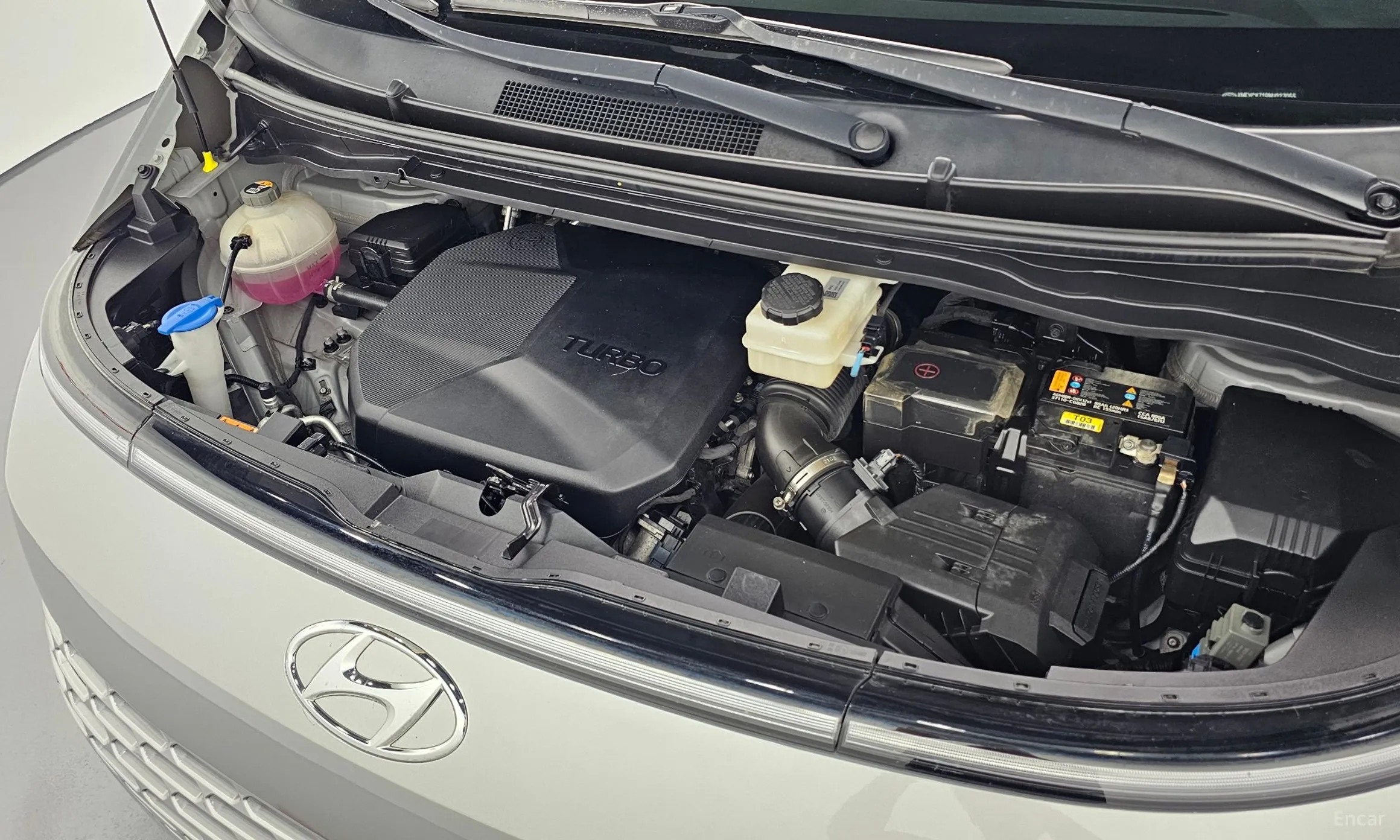 Hyundai Staria превью 6