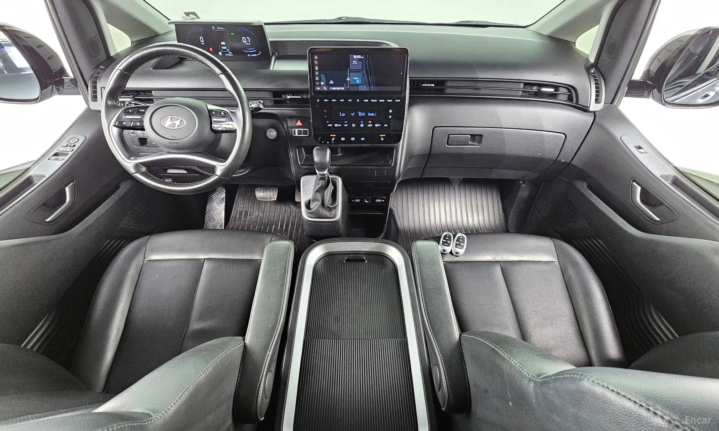 Hyundai Staria превью 7