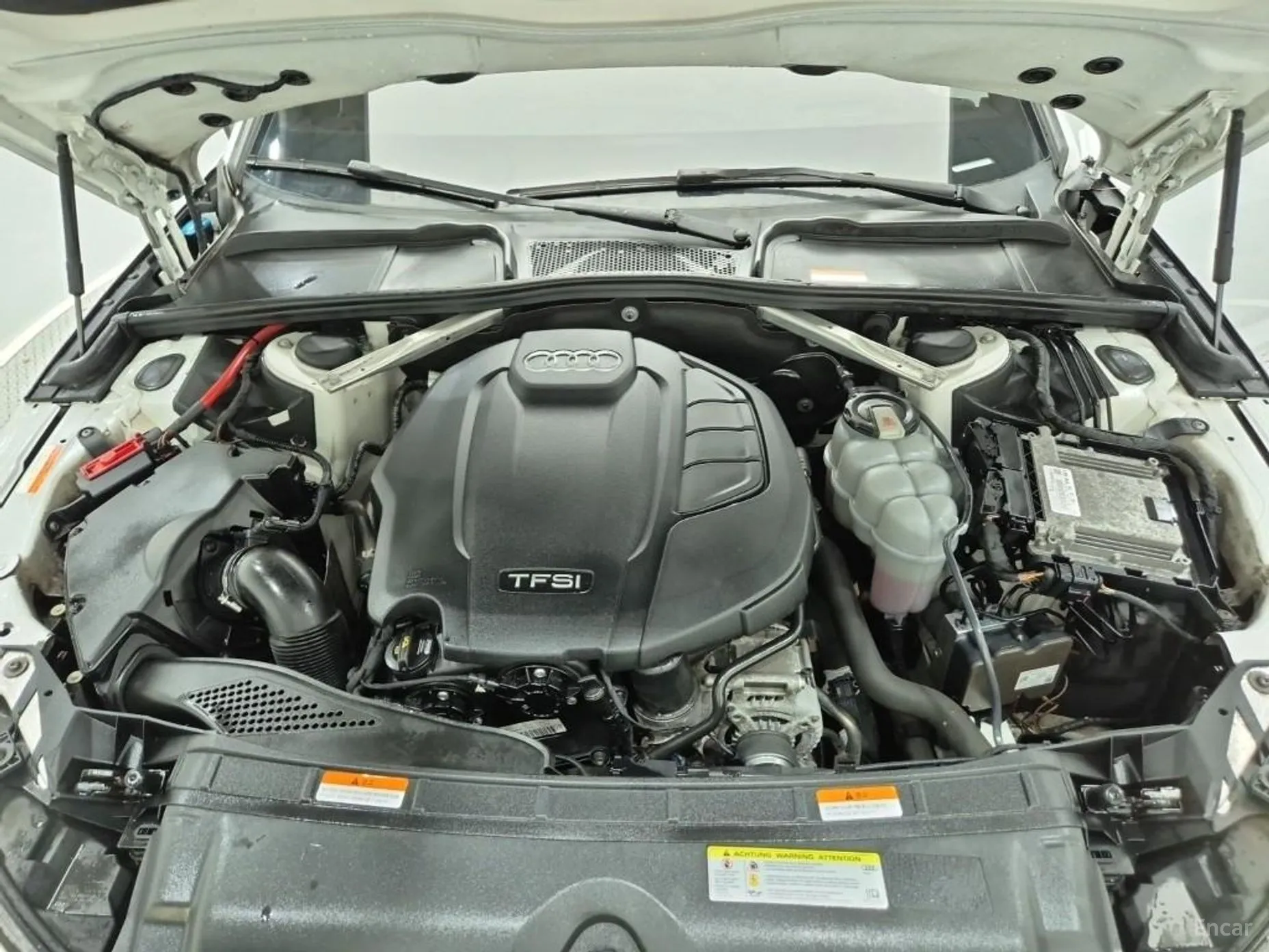 Audi A4 (B9) превью 18