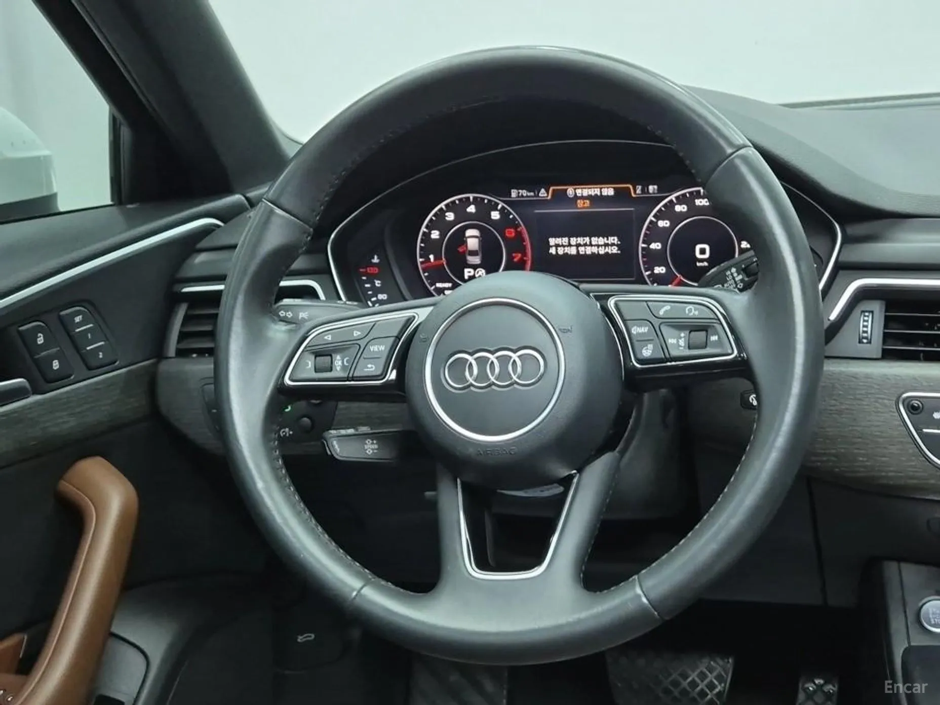 Audi A4 (B9) превью 6