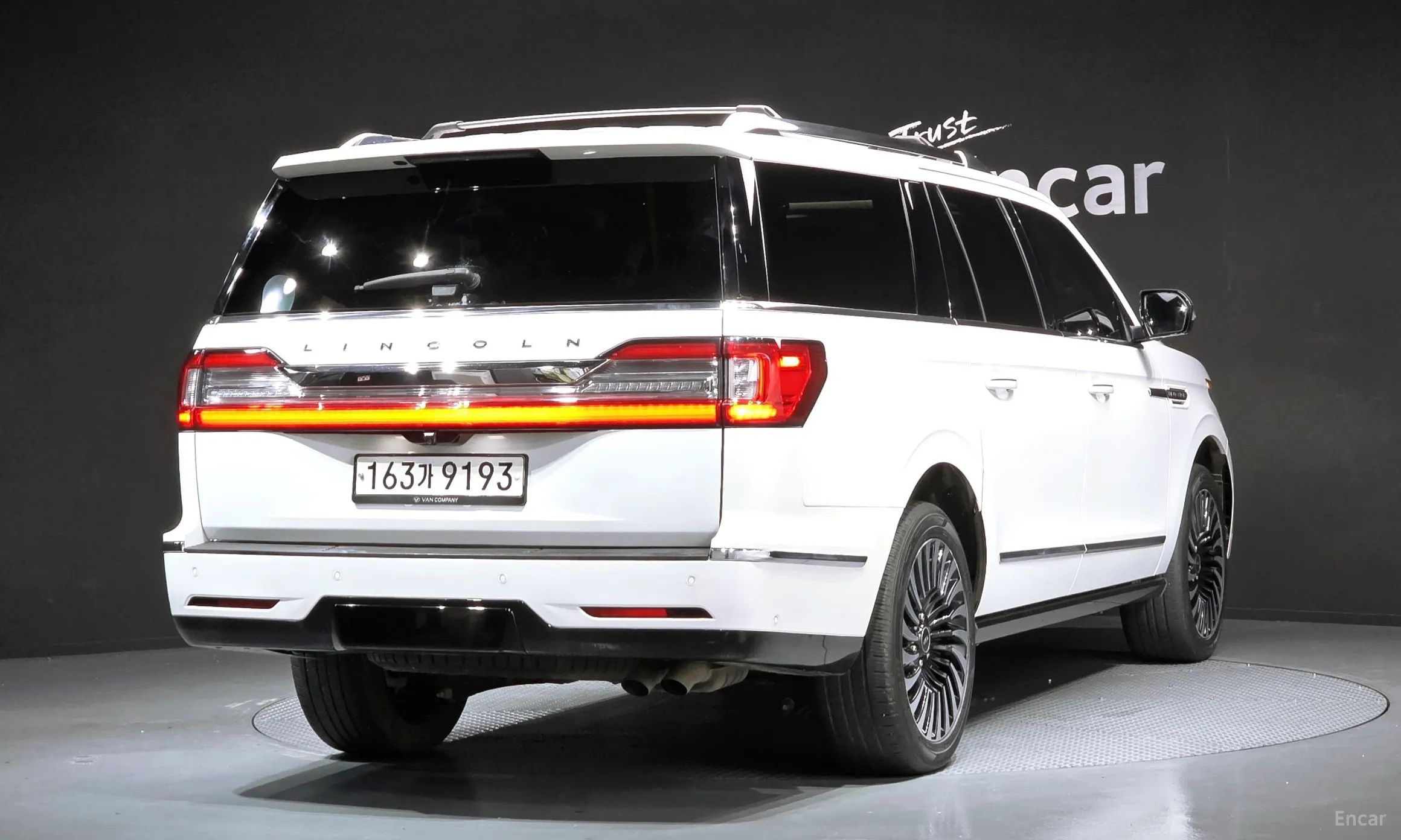 Lincoln Navigator 4th generation
