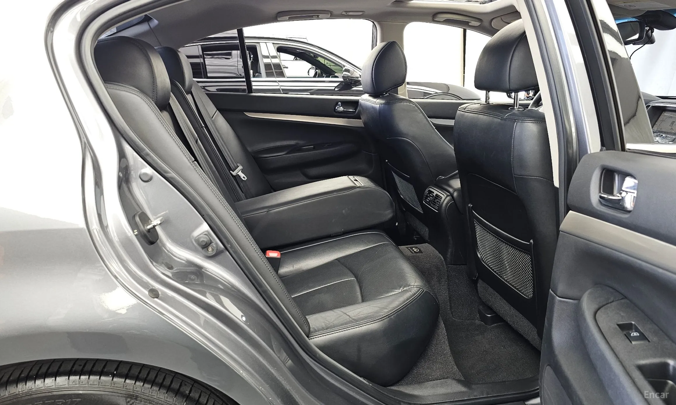 Infiniti G25 превью 12