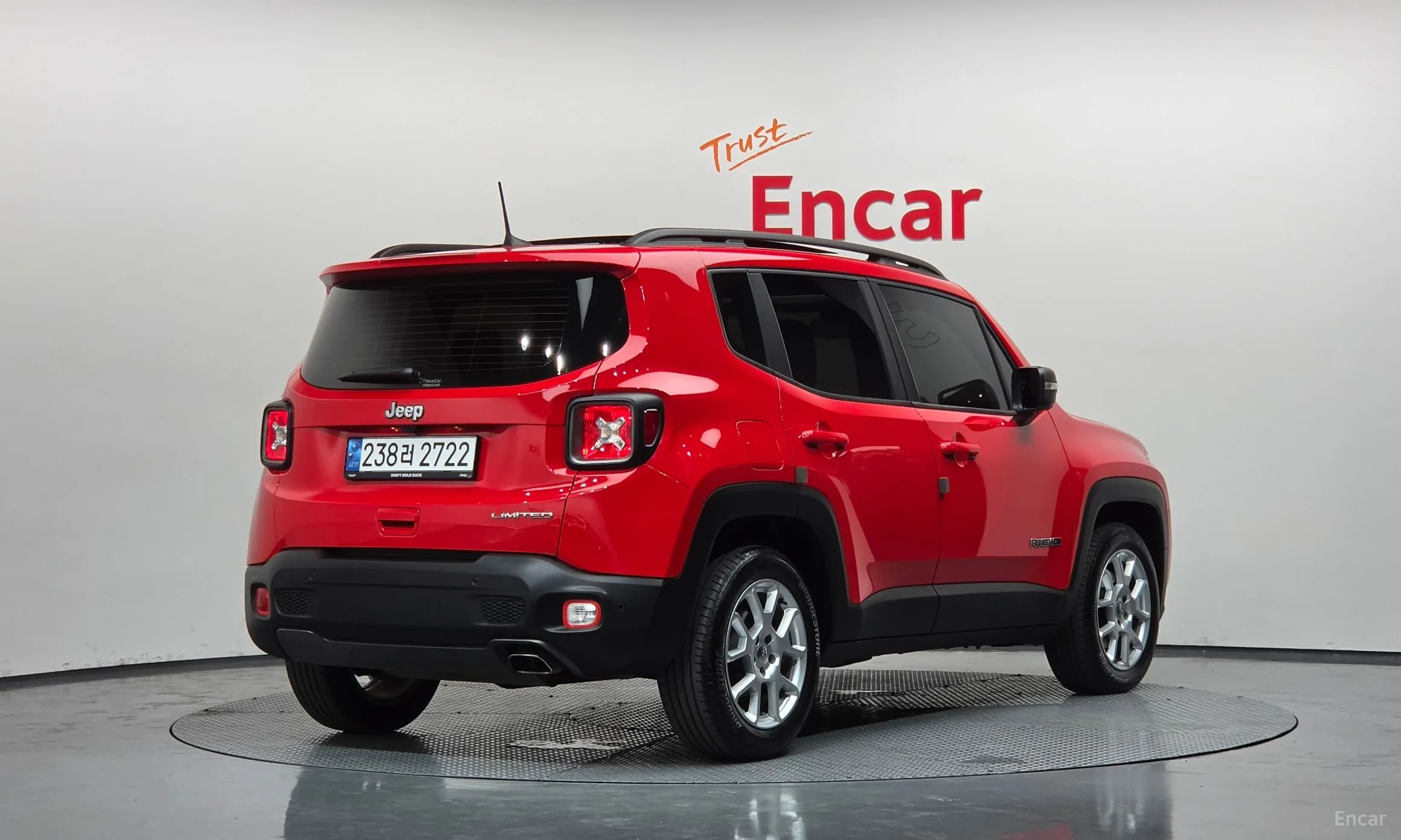 Jeep Renegade превью 2