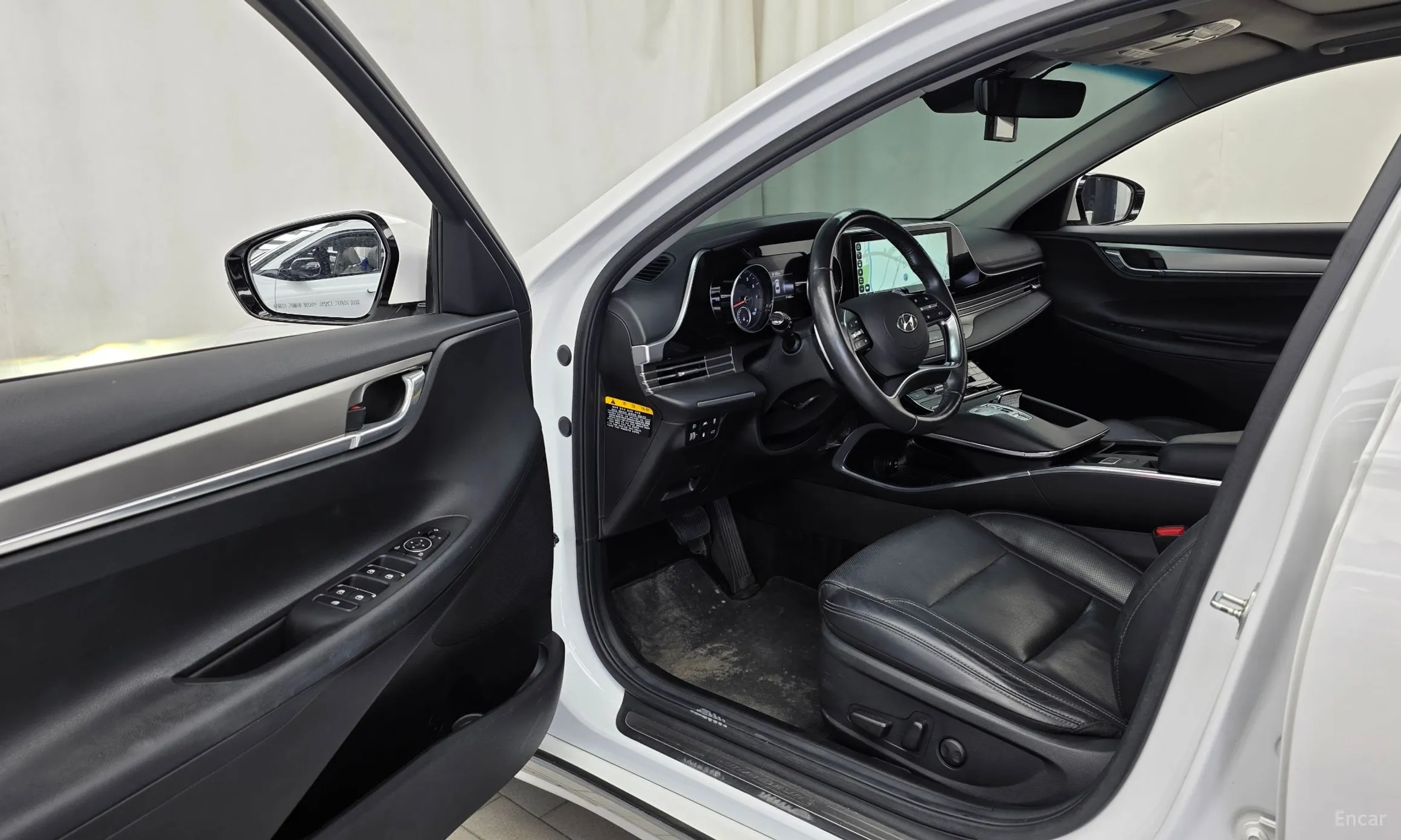 Hyundai Grandeur IG превью 10