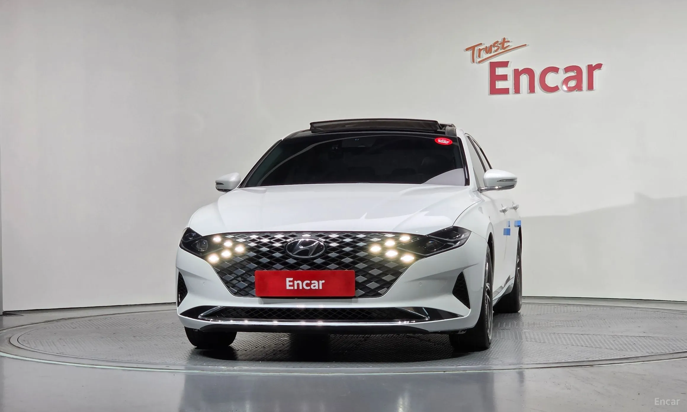 Hyundai Grandeur IG превью 3