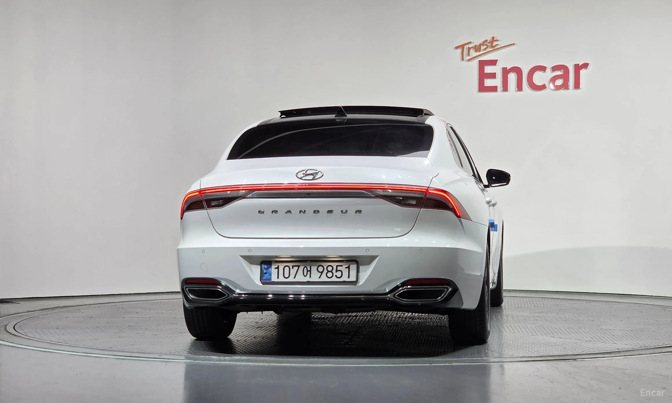 Hyundai Grandeur IG превью 4