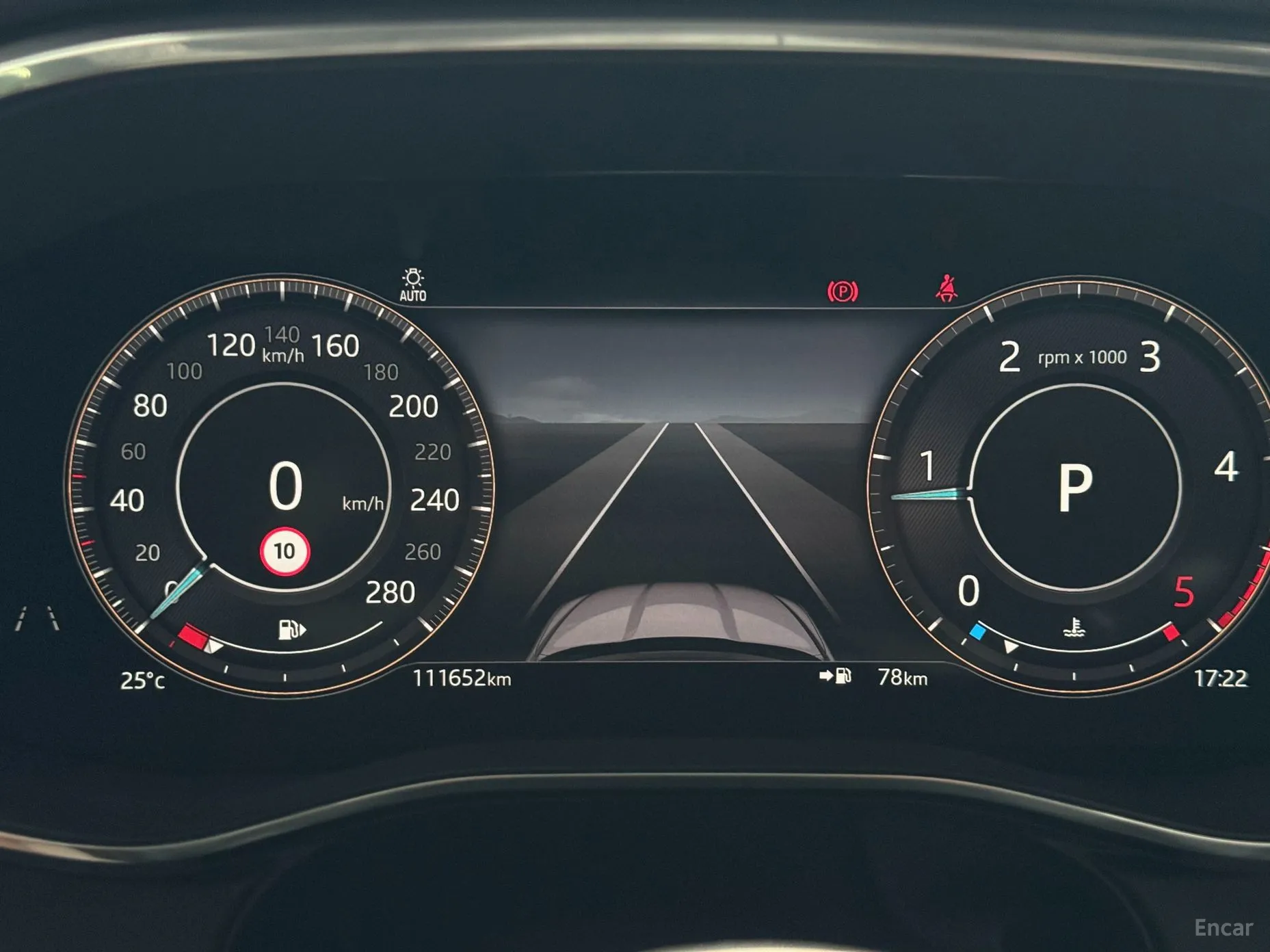 Jaguar F-PACE превью 9