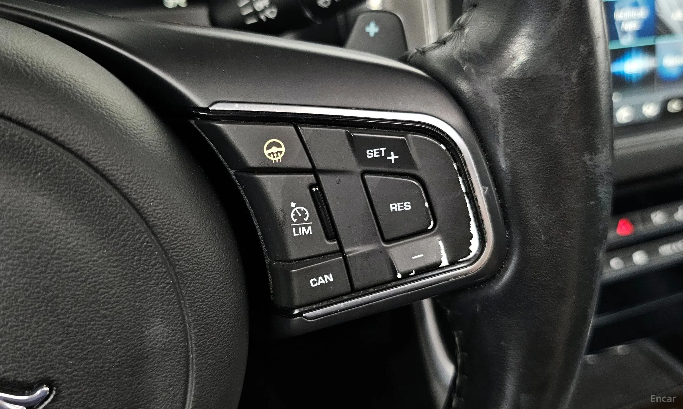 Jaguar XF (x260) превью 13