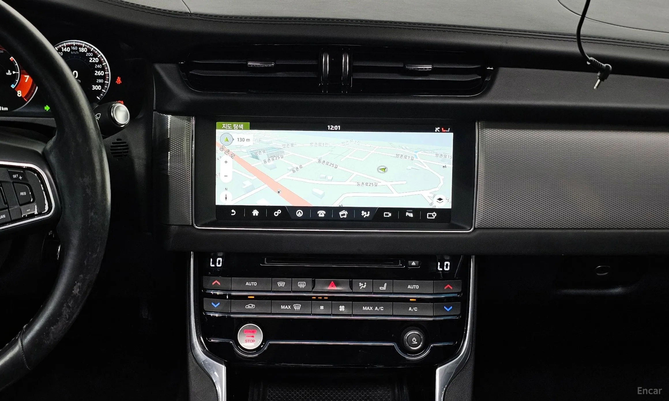 Jaguar XF (x260) превью 14