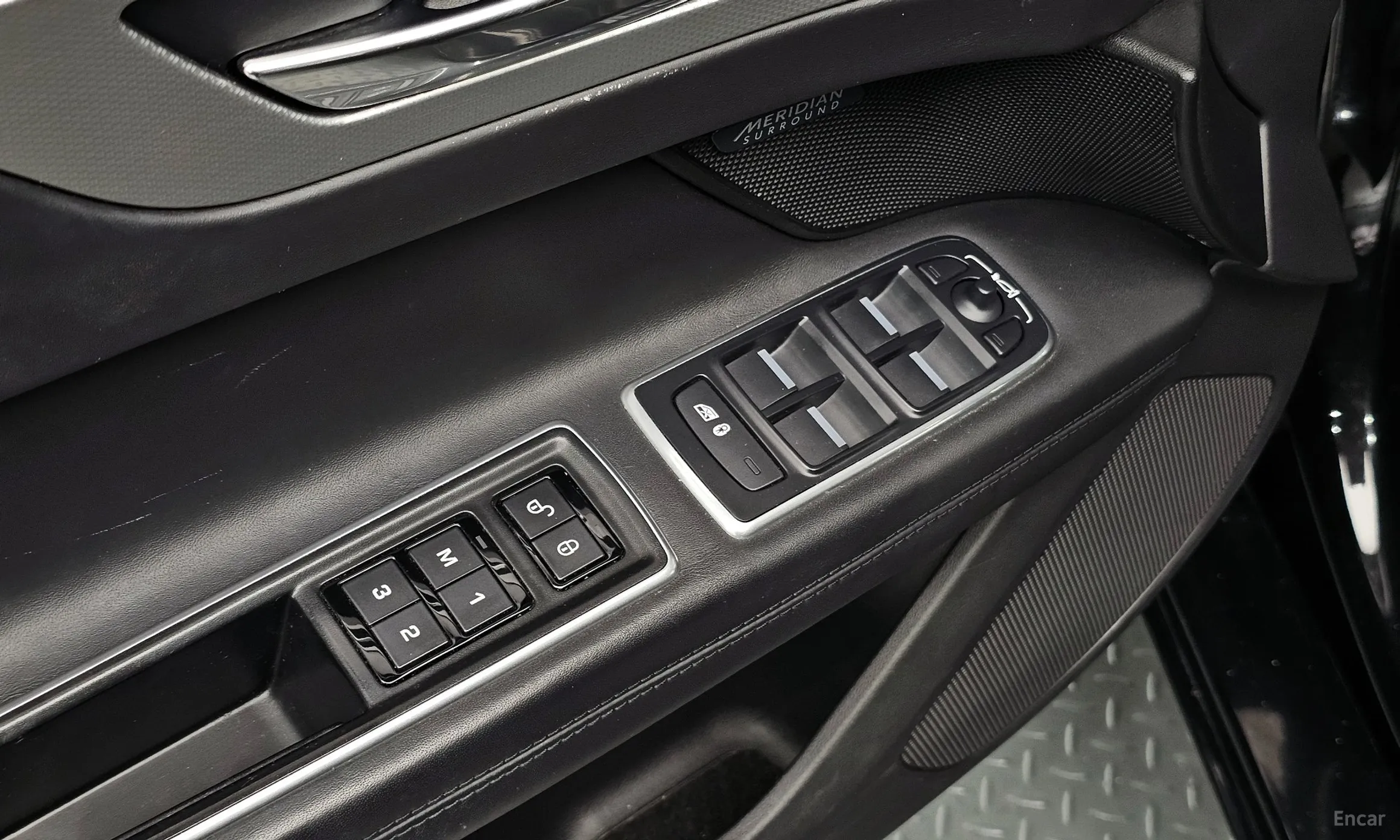 Jaguar XF (x260) превью 20