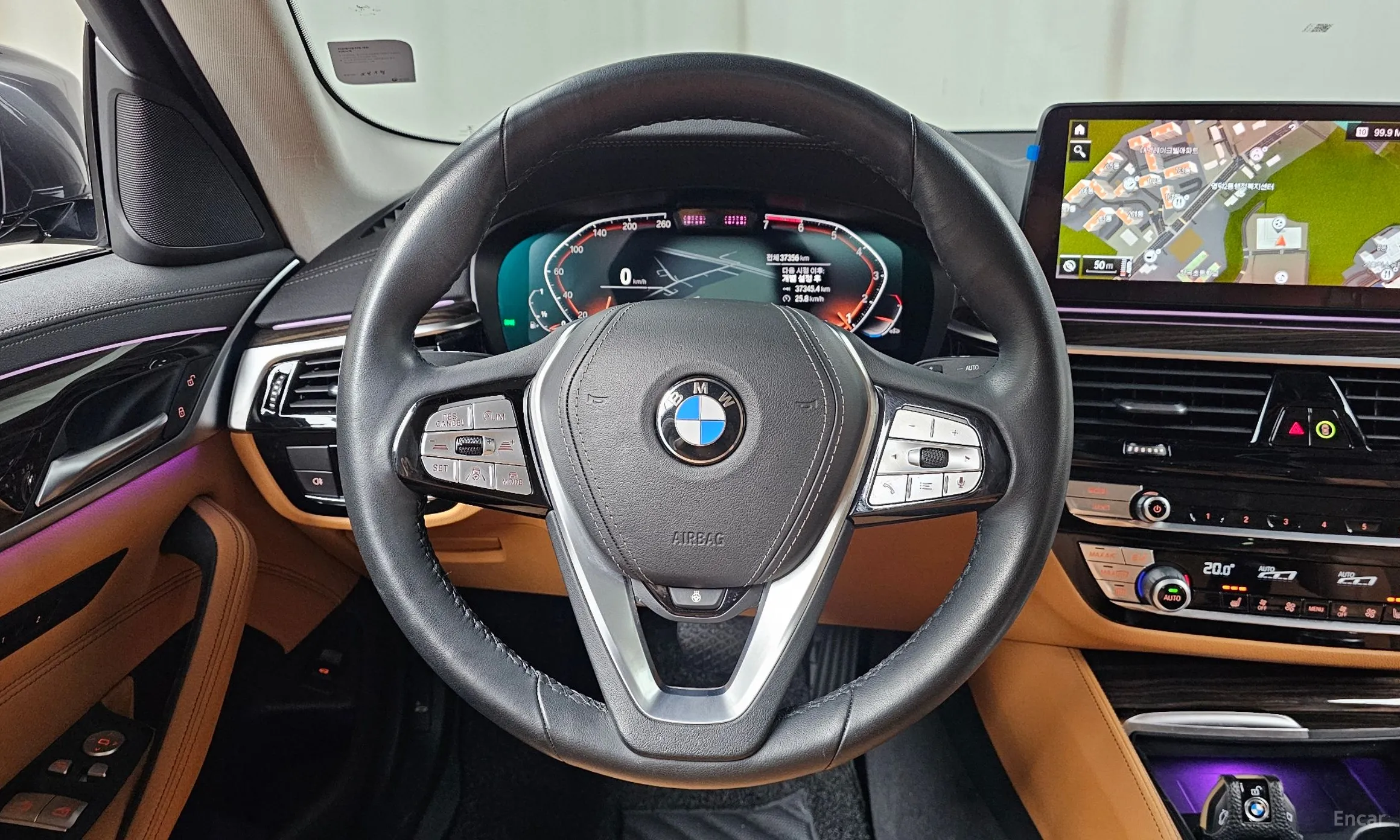 BMW 5 Series (G30) превью 13