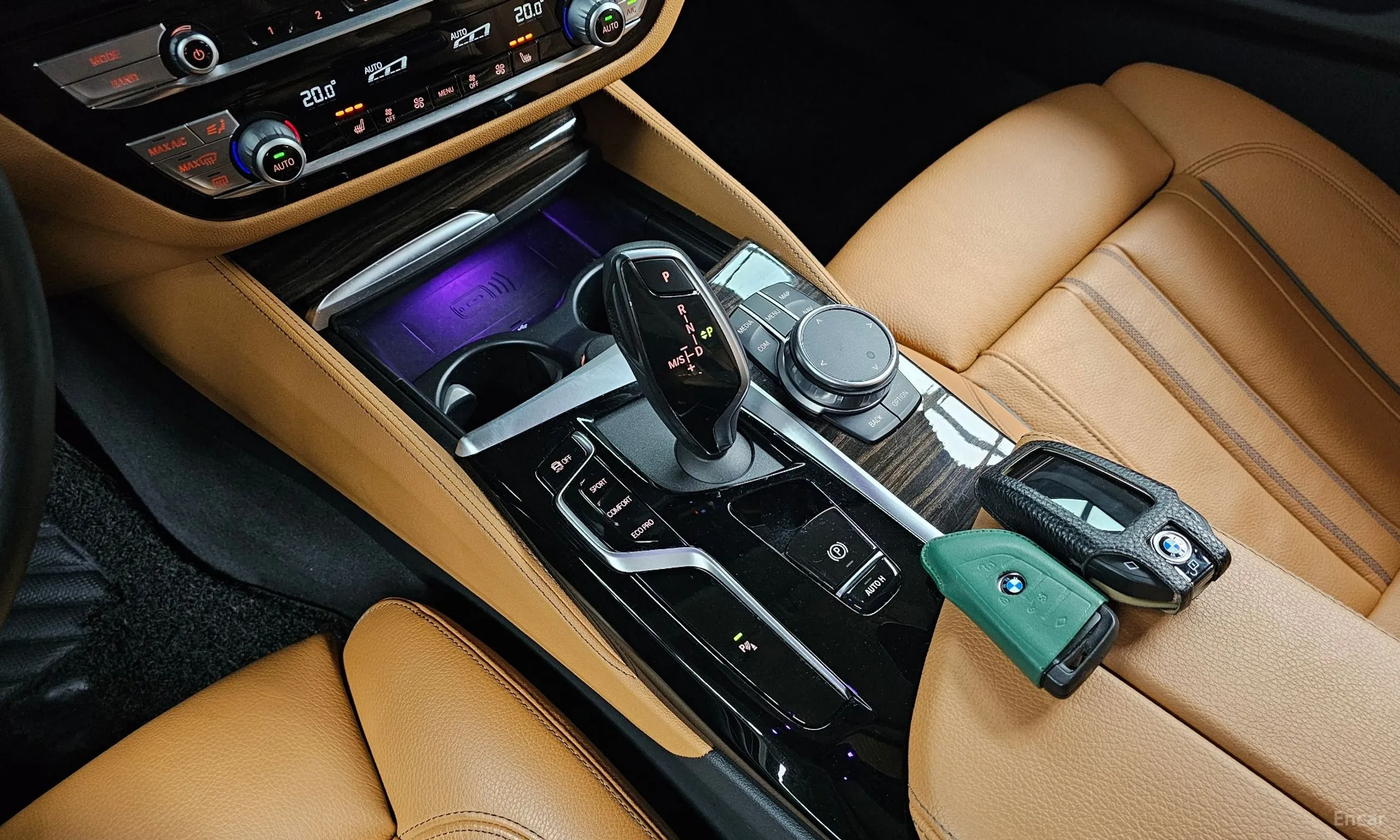 BMW 5 Series (G30) превью 9