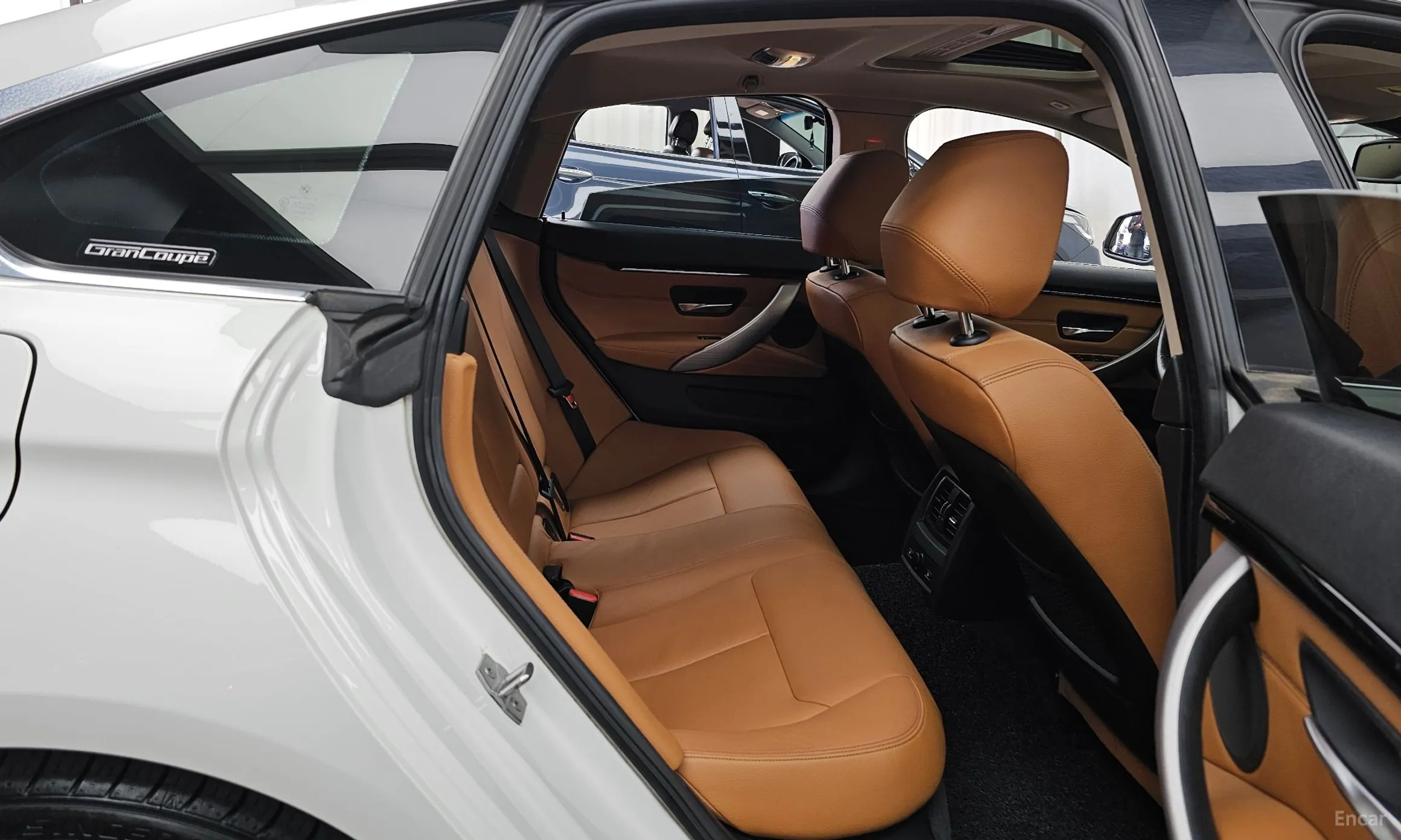 BMW Series 4 (F32) превью 12