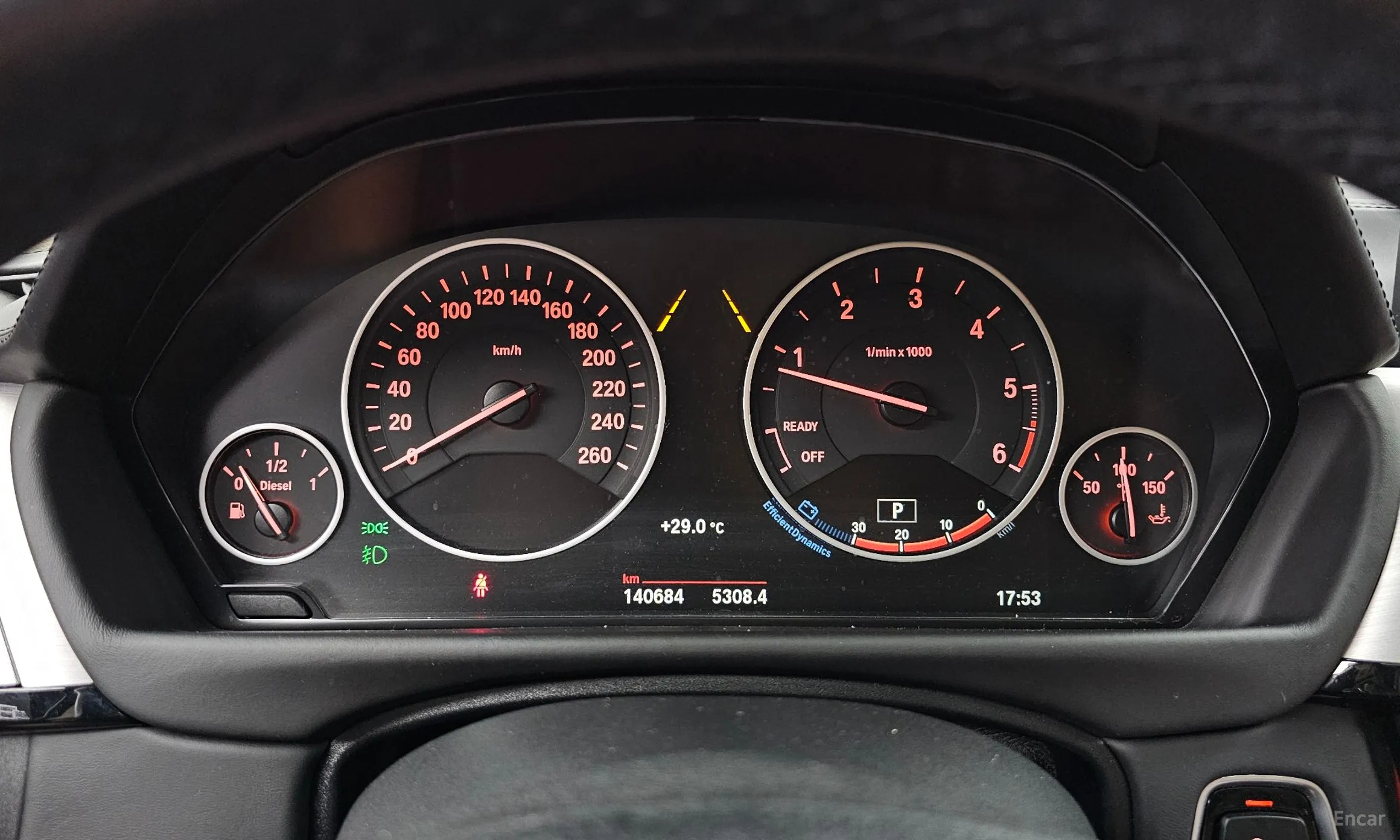 BMW Series 4 (F32) превью 8