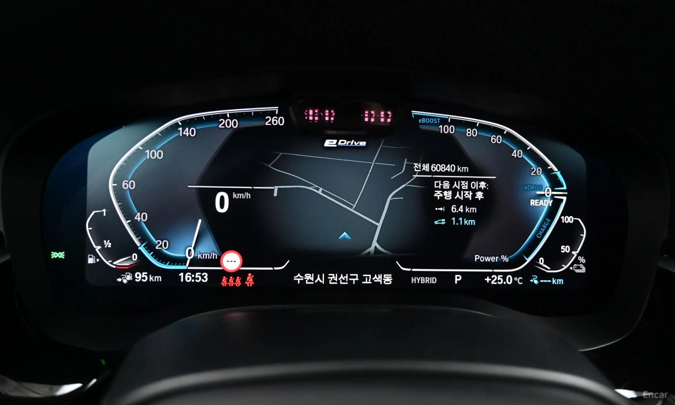 BMW 5 Series (G30) превью 8
