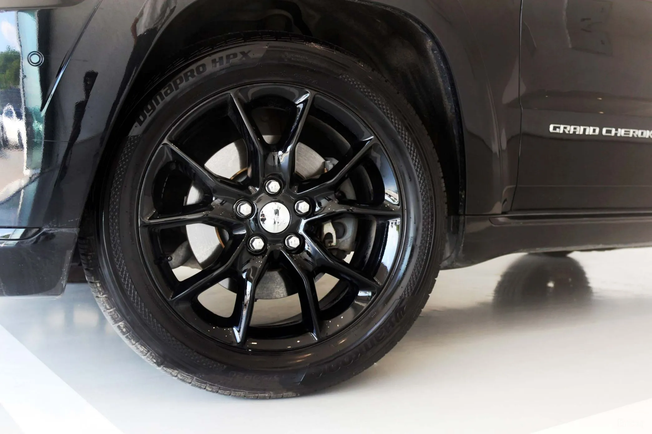 Jeep Grand Cherokee превью 10