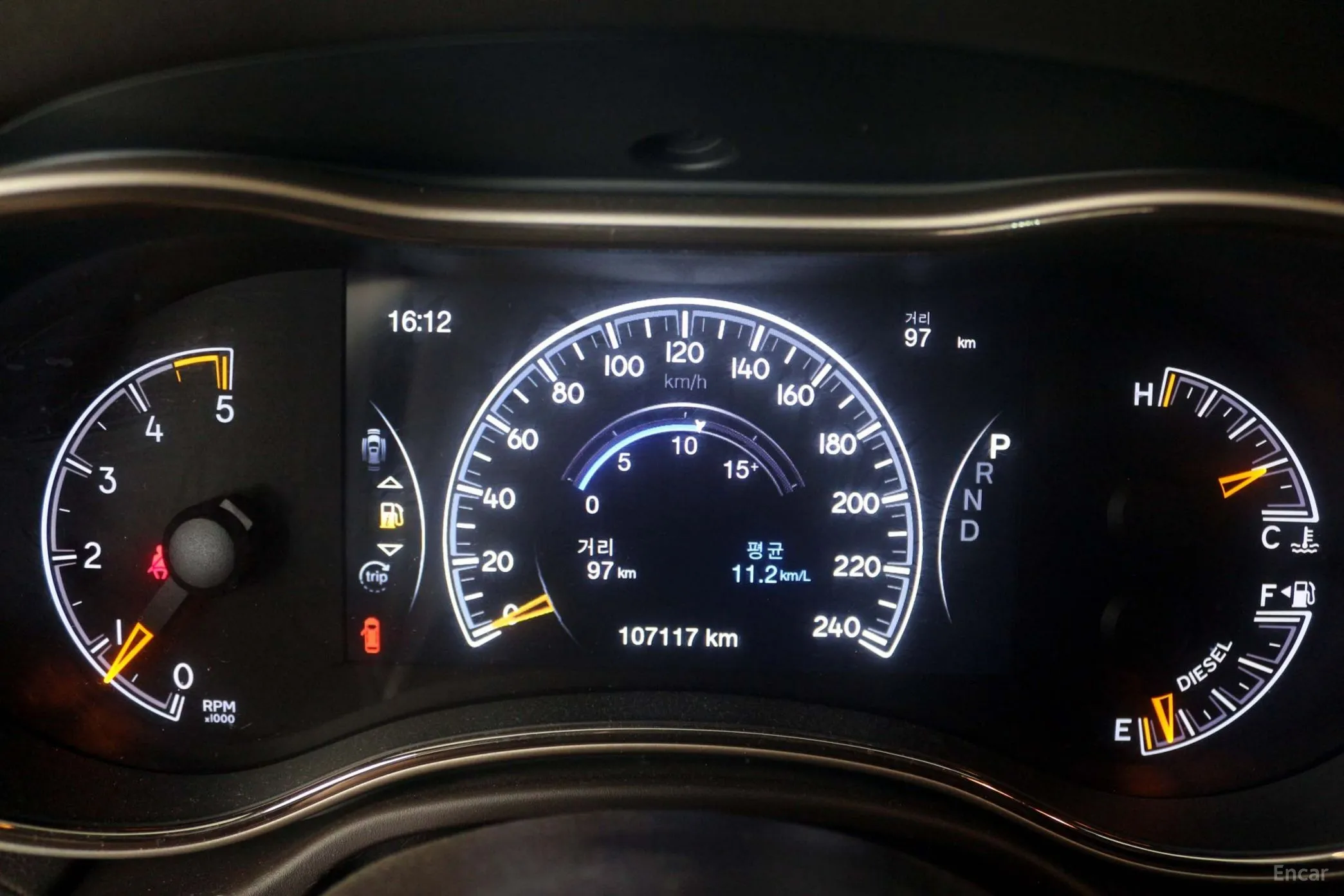 Jeep Grand Cherokee превью 13