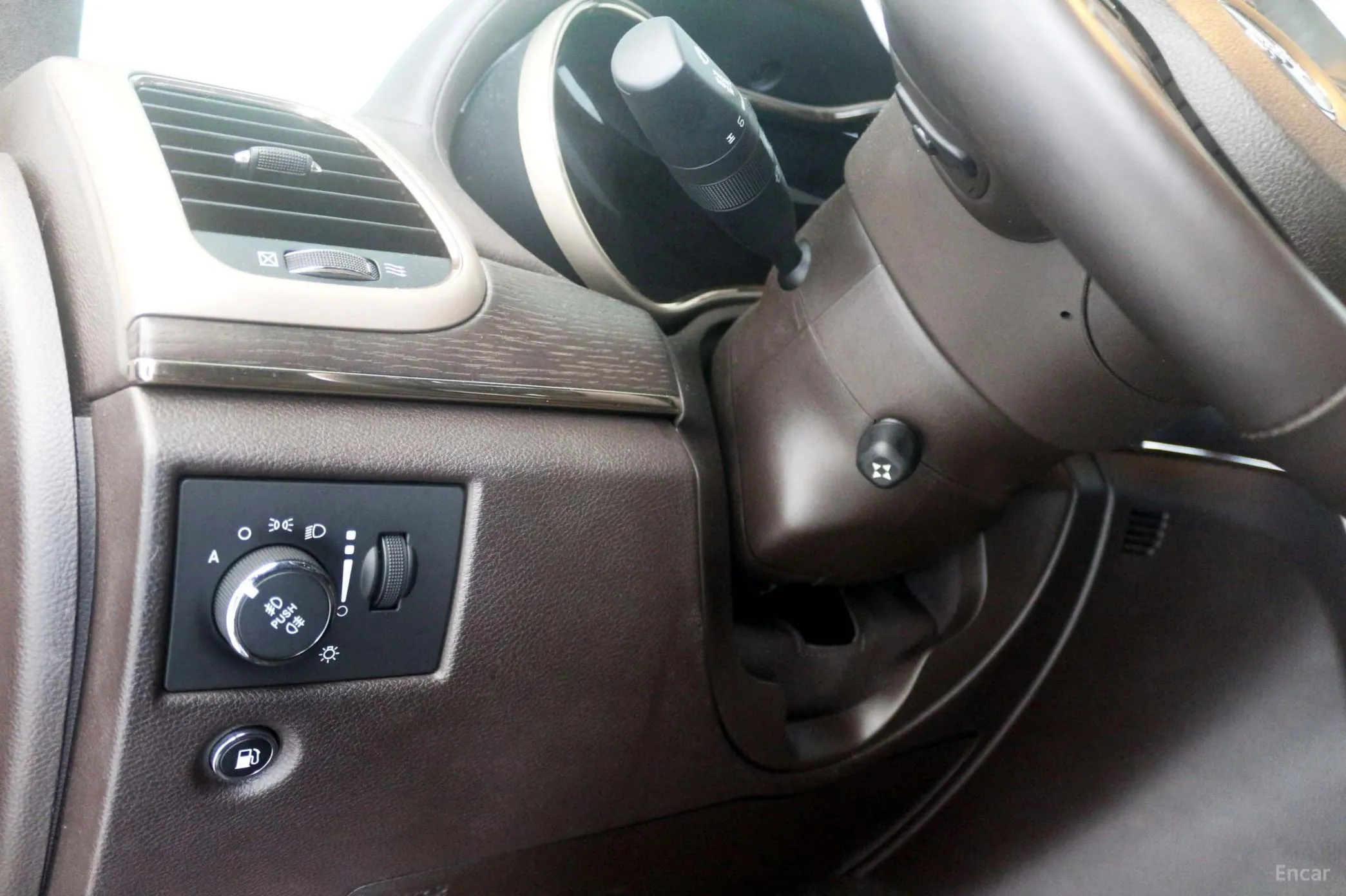 Jeep Grand Cherokee превью 15