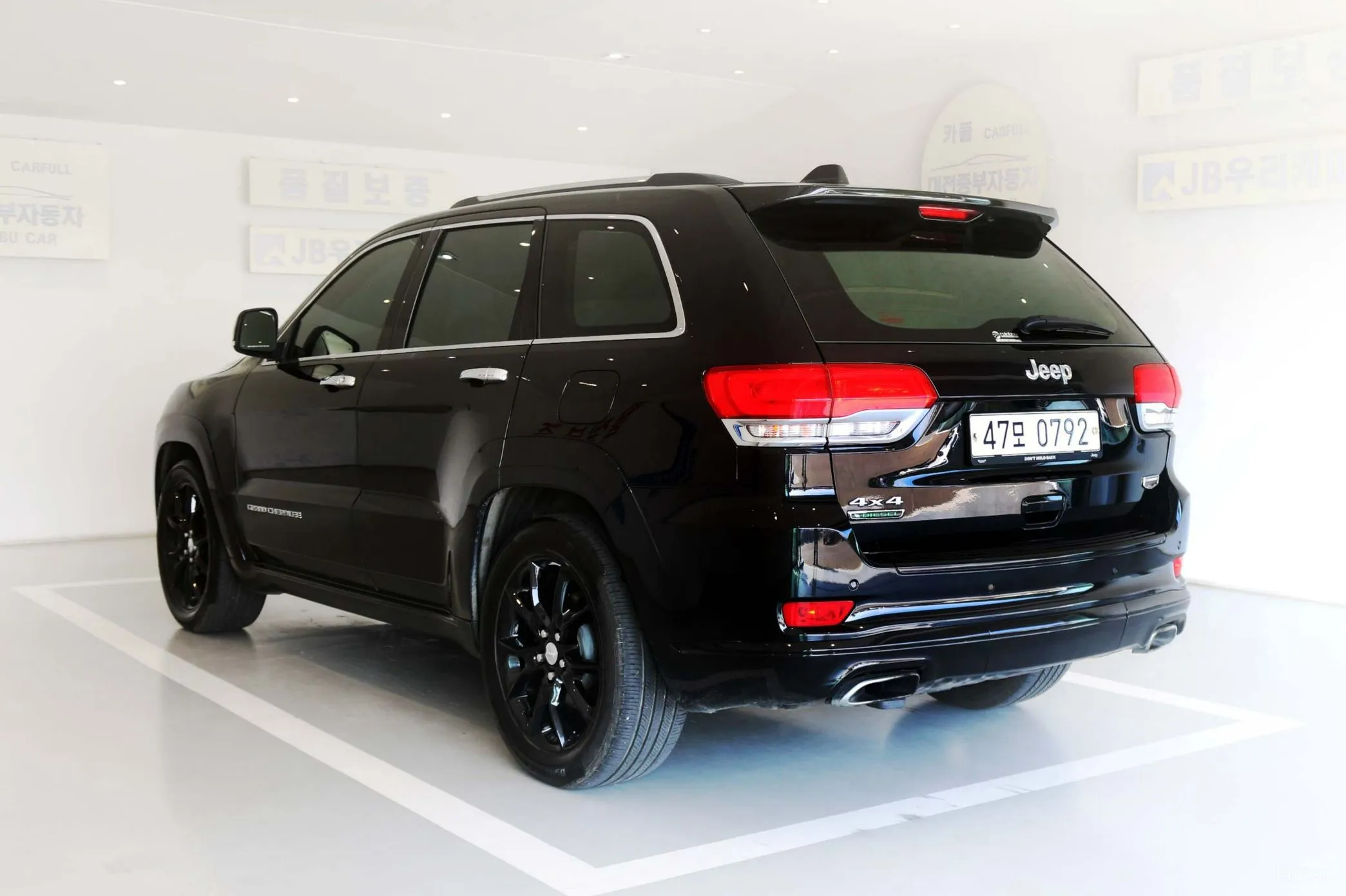 Jeep Grand Cherokee превью 8