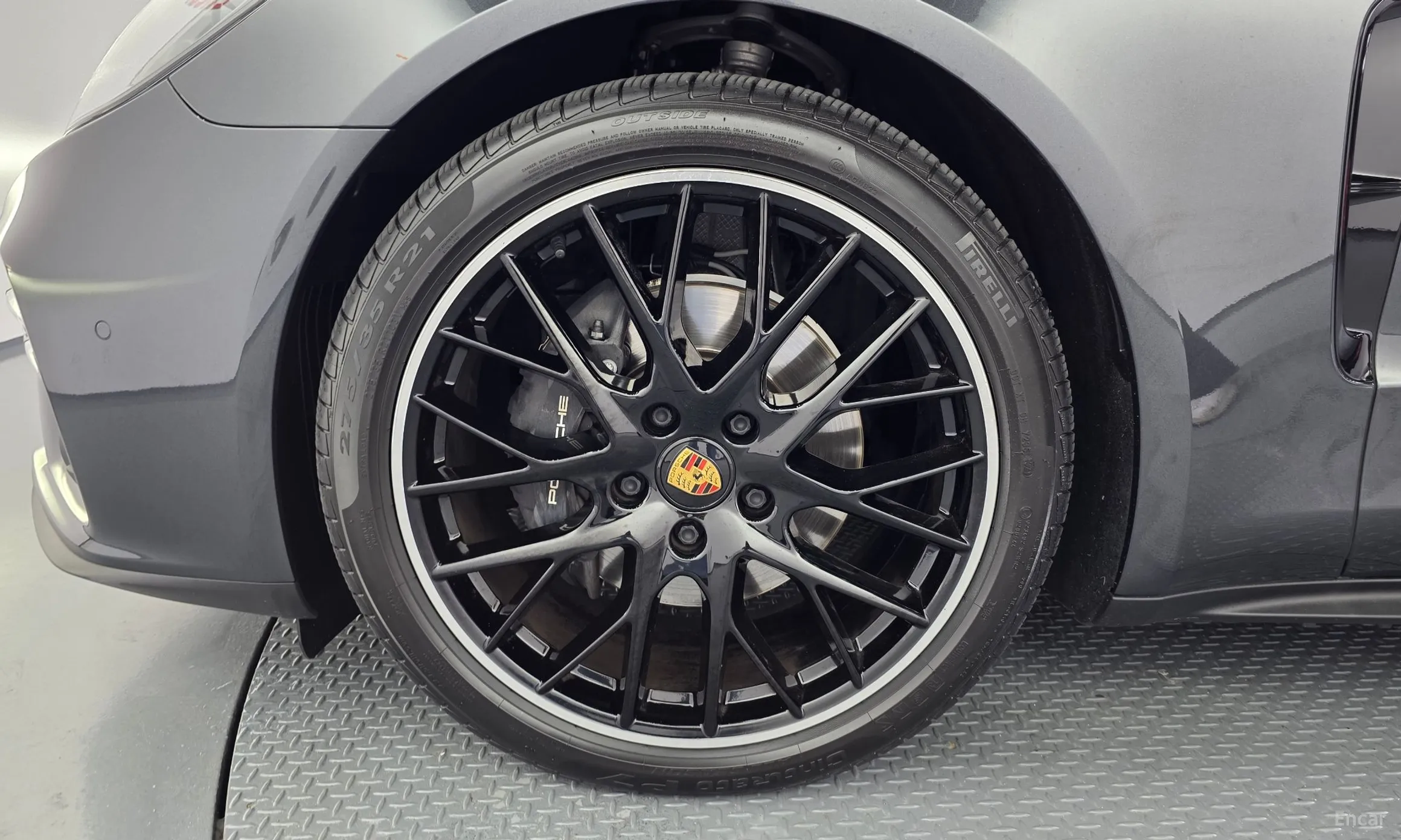 Porsche Panamera (971) превью 5